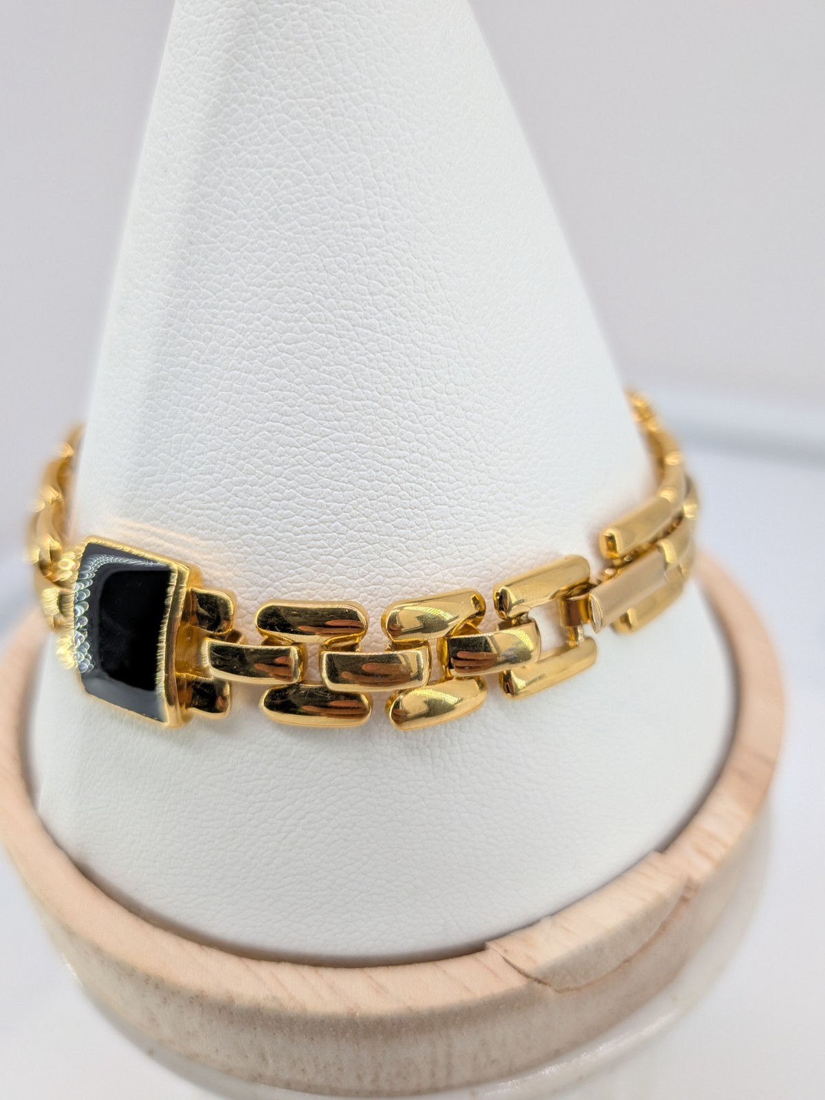 Trifari Signed Gold Tone Black Station Link Bracelet 7.25 in Vintage Designer