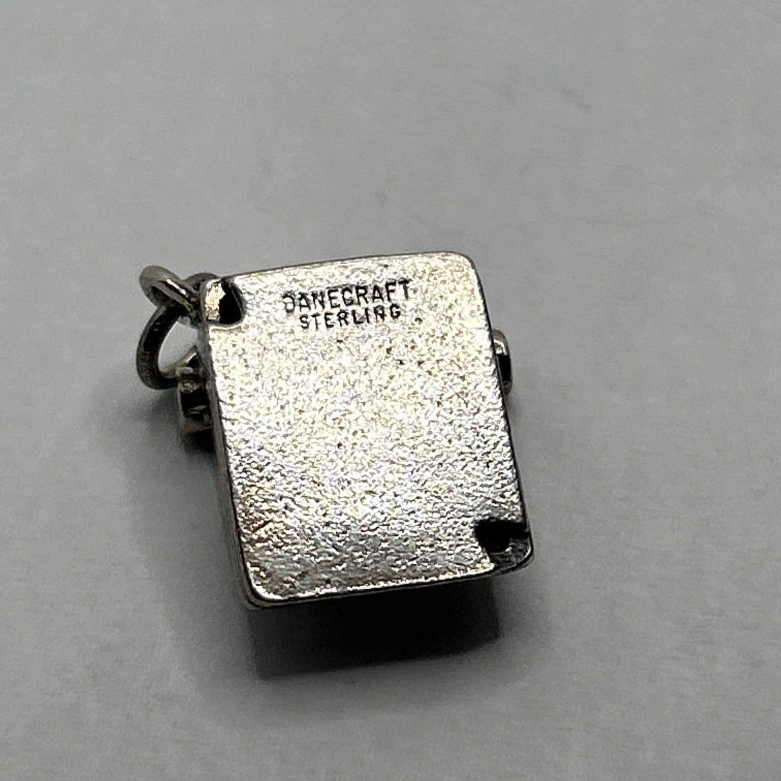 Vtg Danecraft 925 Sterling Silver MANUAL TYPEWRITER Old School Charm Pendant