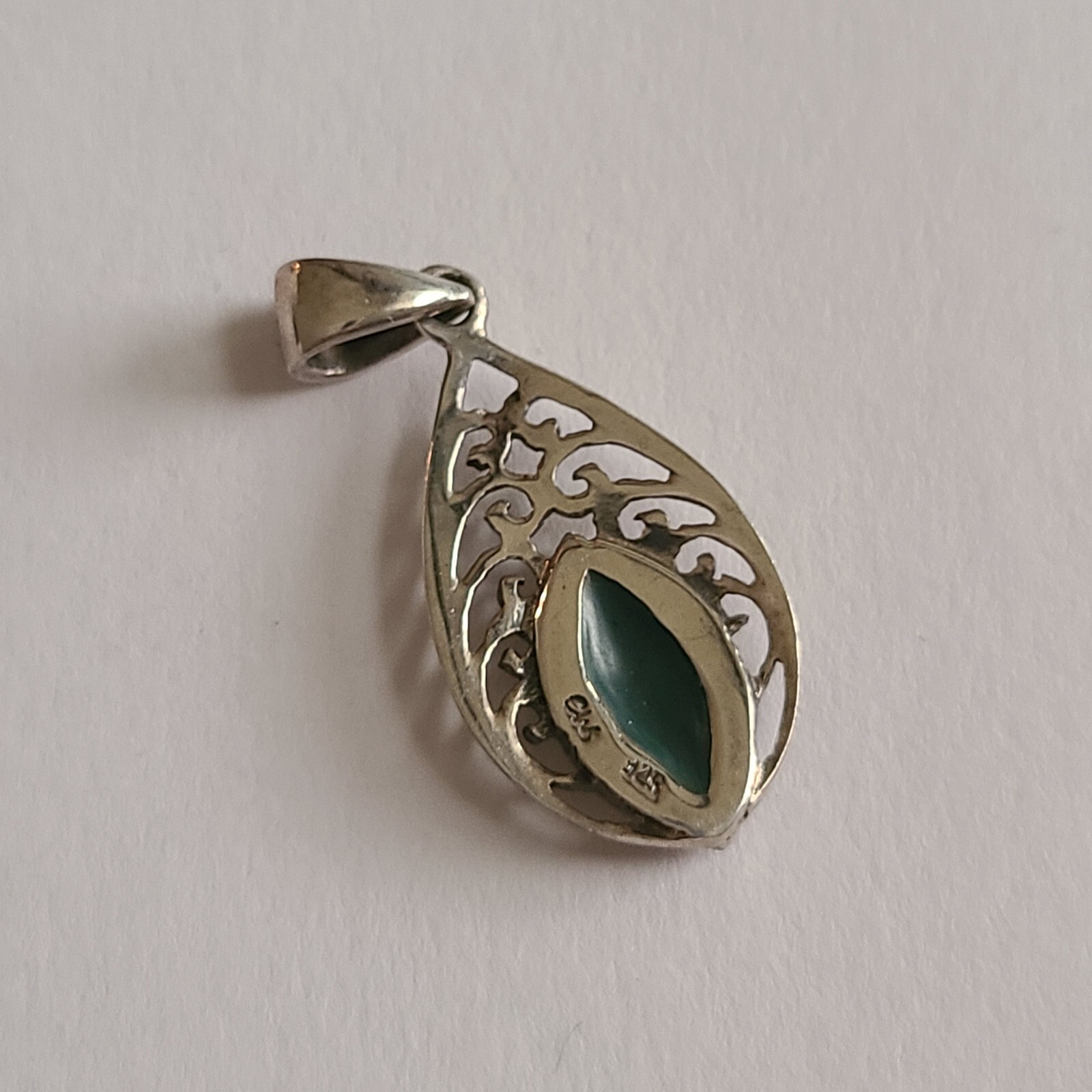 VINTAGE STERLING SILVER BLUE GREEN ABALONE PAUA SHELL MODERNIST DANGLE PENDANT