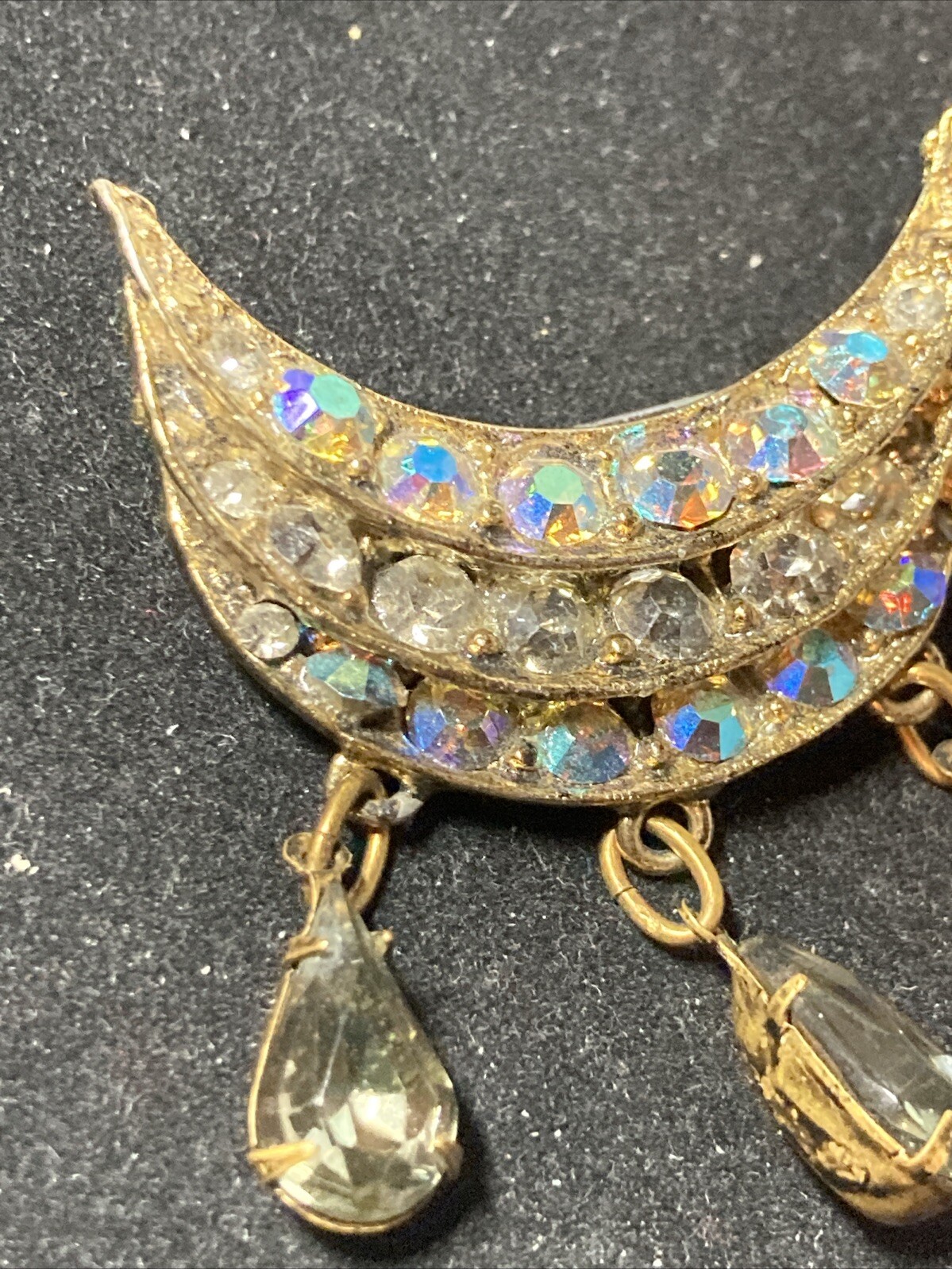 Signed ROYAL Old Blue AB Aurora Borealis Brooch Moon Dangle 1.52×1.79″ RARE OLD