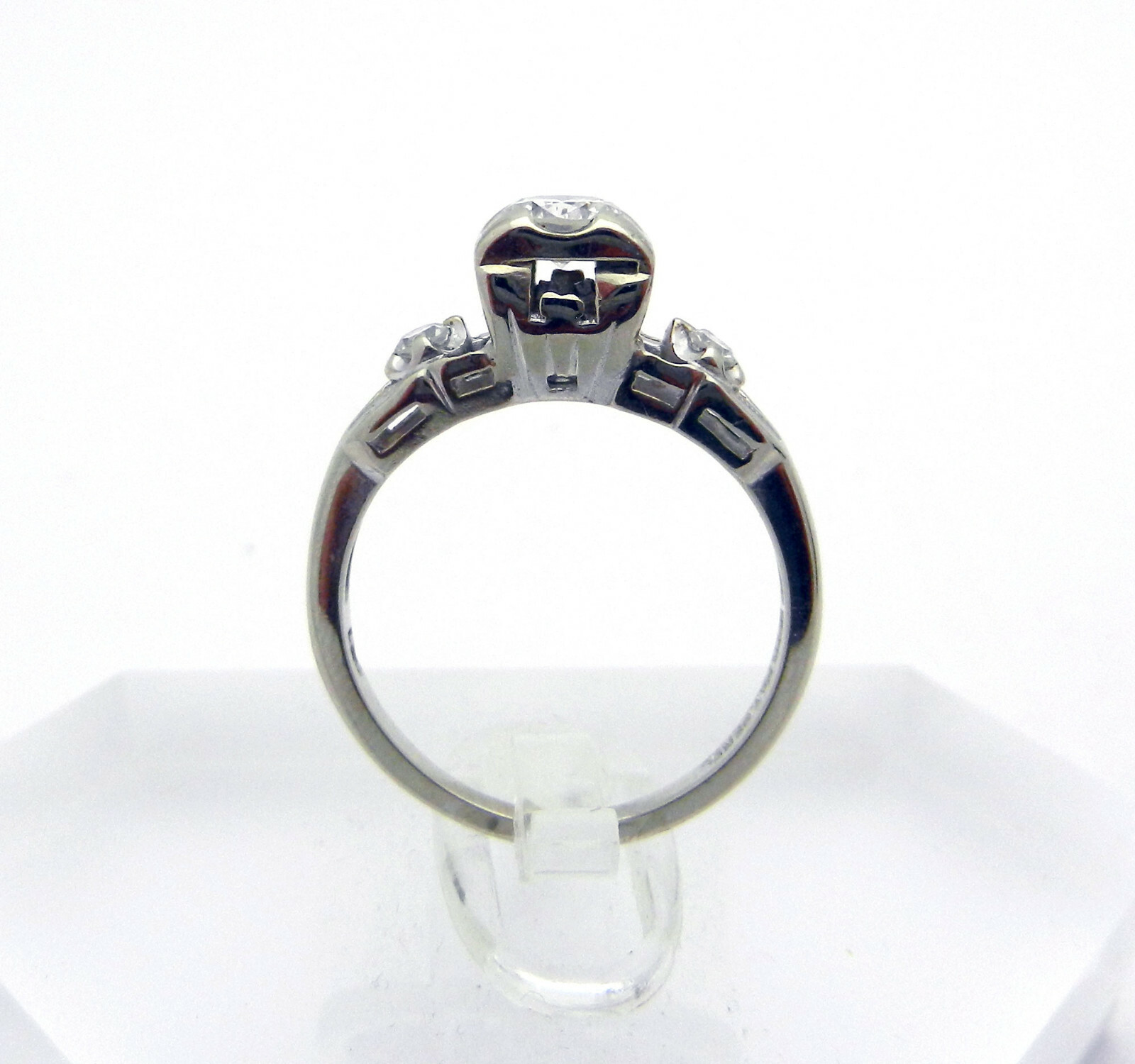 VINTAGE Art Deco solid 14k WHITE GOLD Diamonds Ring size 6