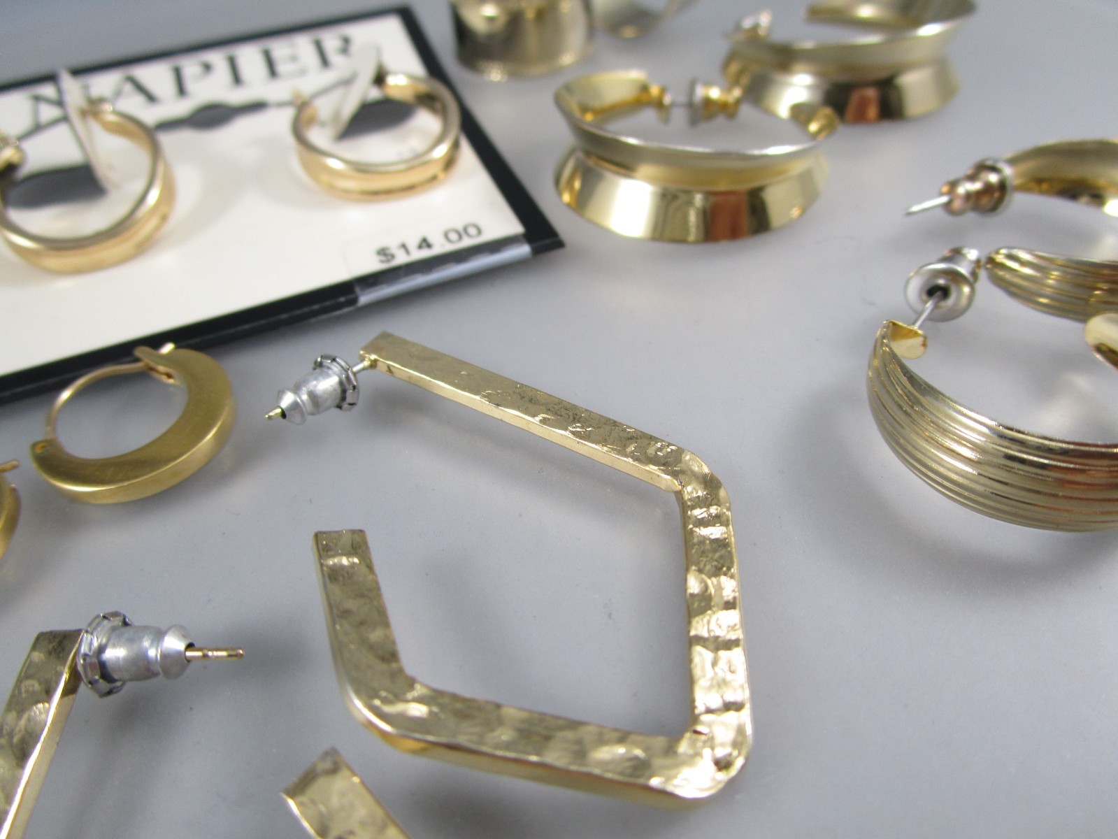 Vtg Mod Retro Gold Tone Multi Hoop Styles LOT 9 Post Pierced Earrings 175P