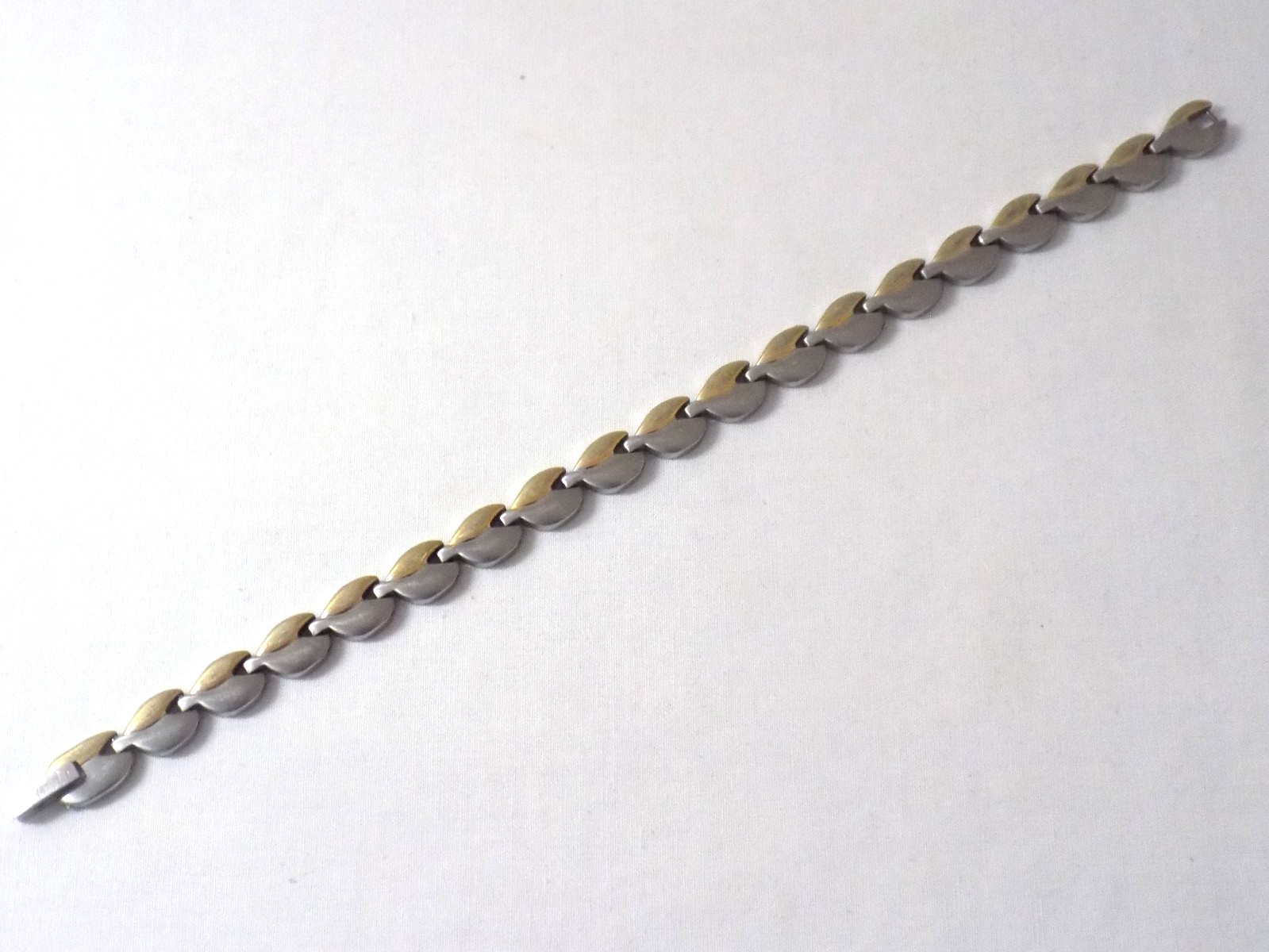 Vintage Titanium Gold Silver Tone Satin Finish Eight Inch Bracelet