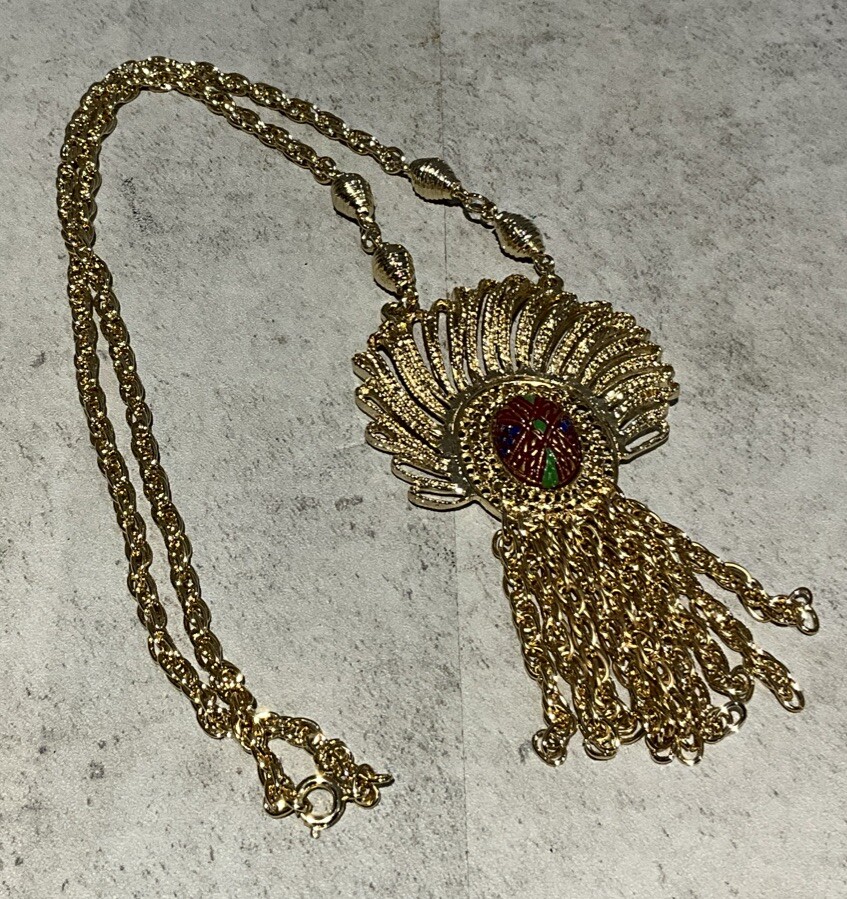 Vintage 1970’s Gold Tone Chunky 21” Statement Necklace