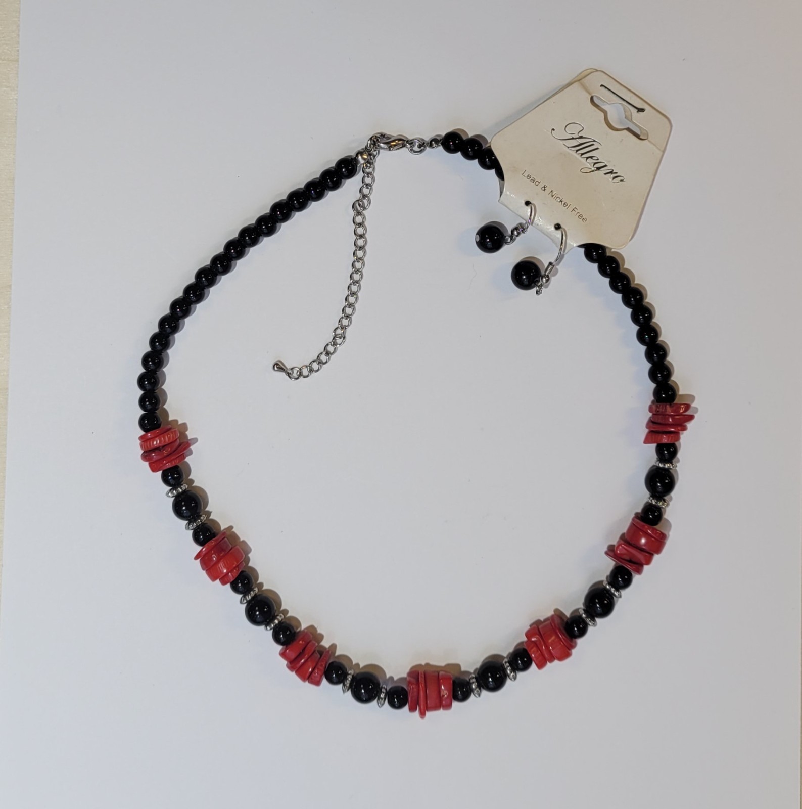 Allegro Black Beads Faux Red Coral 17in Necklace With Matching Earrings Vintage