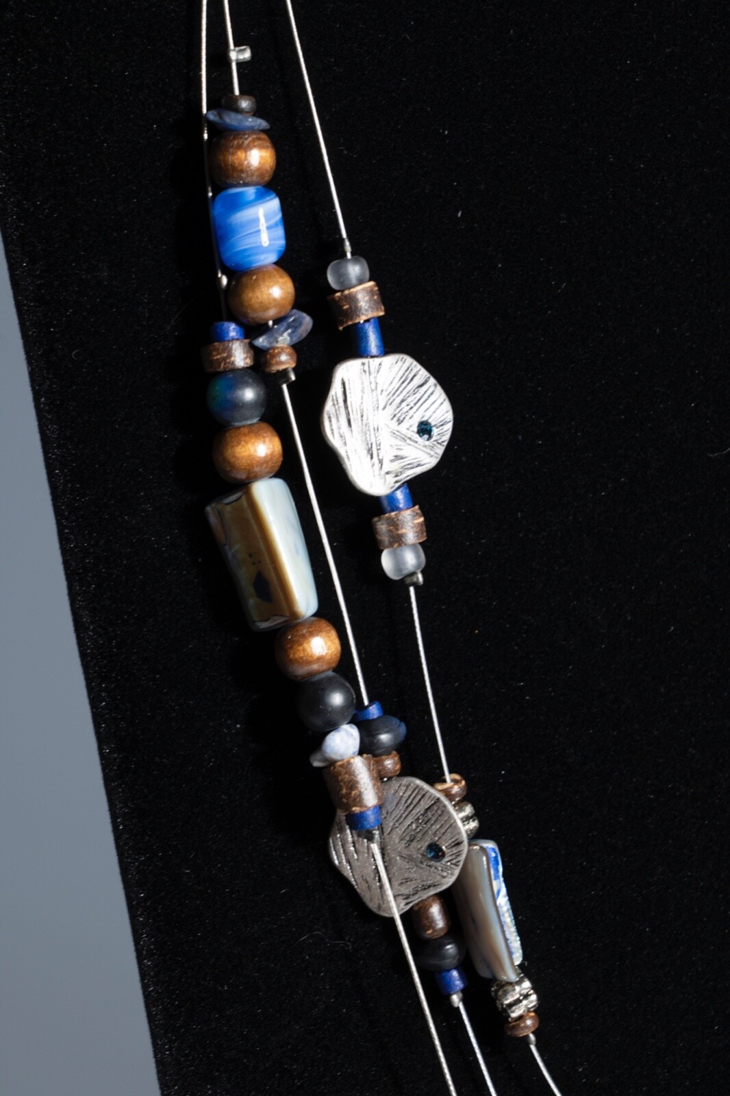 Coldwater Creek Colorful 19 in Necklace 3 Strand Wire Beads, Stones, Accents