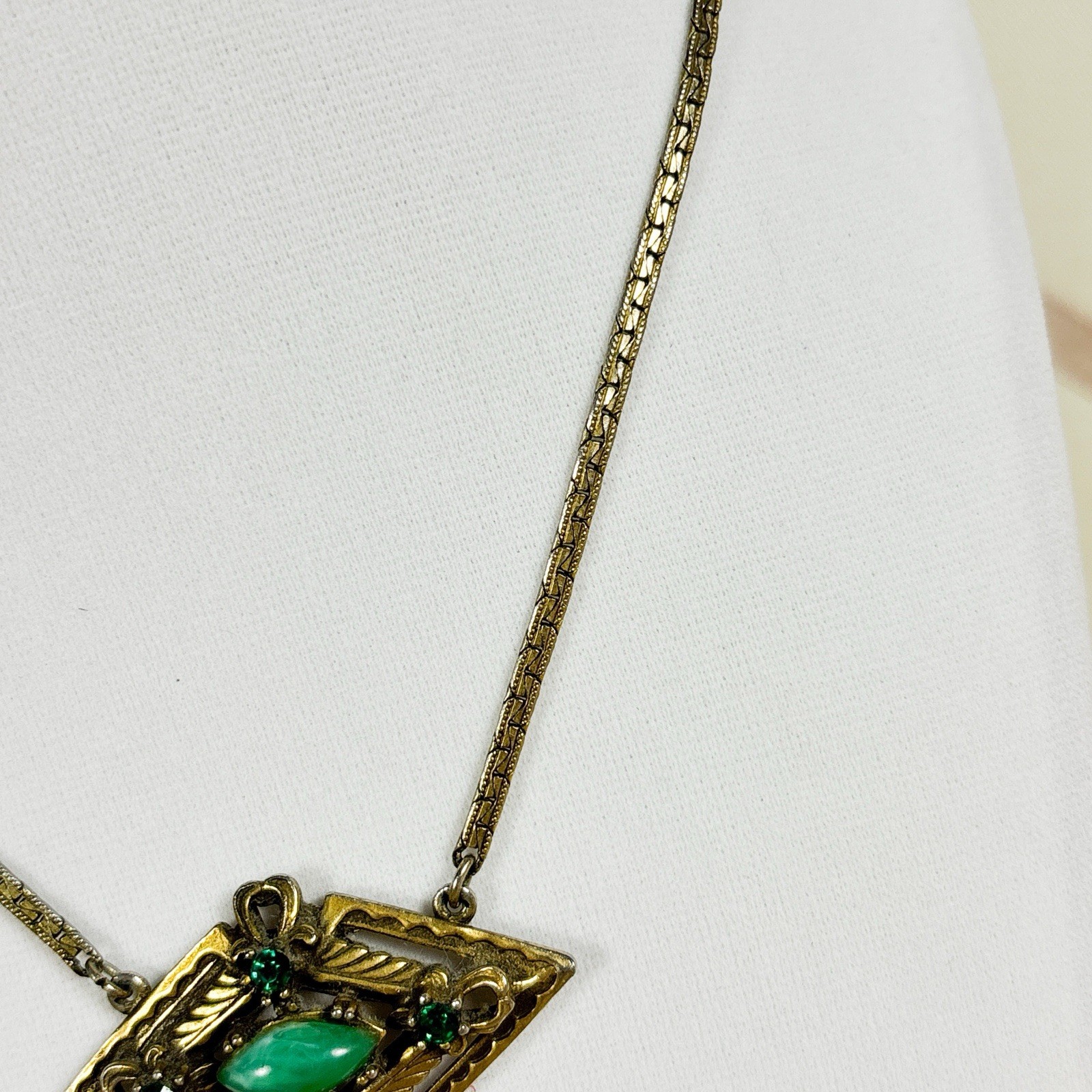 Vintage Art Deco Revival Flux Stone Lavalier Choker Necklace 15in C17