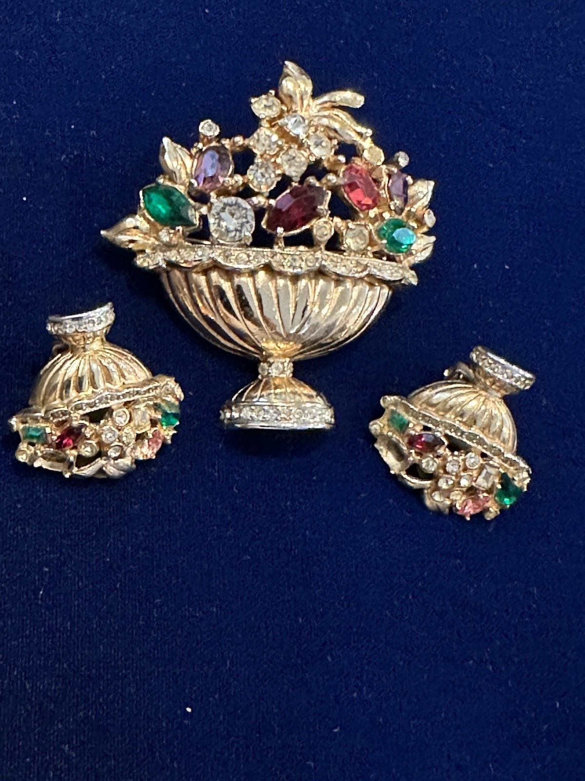 Coro Pegasus Signed Rhinestone Basket Brooch/Pin & Earrings Set Amazing READ