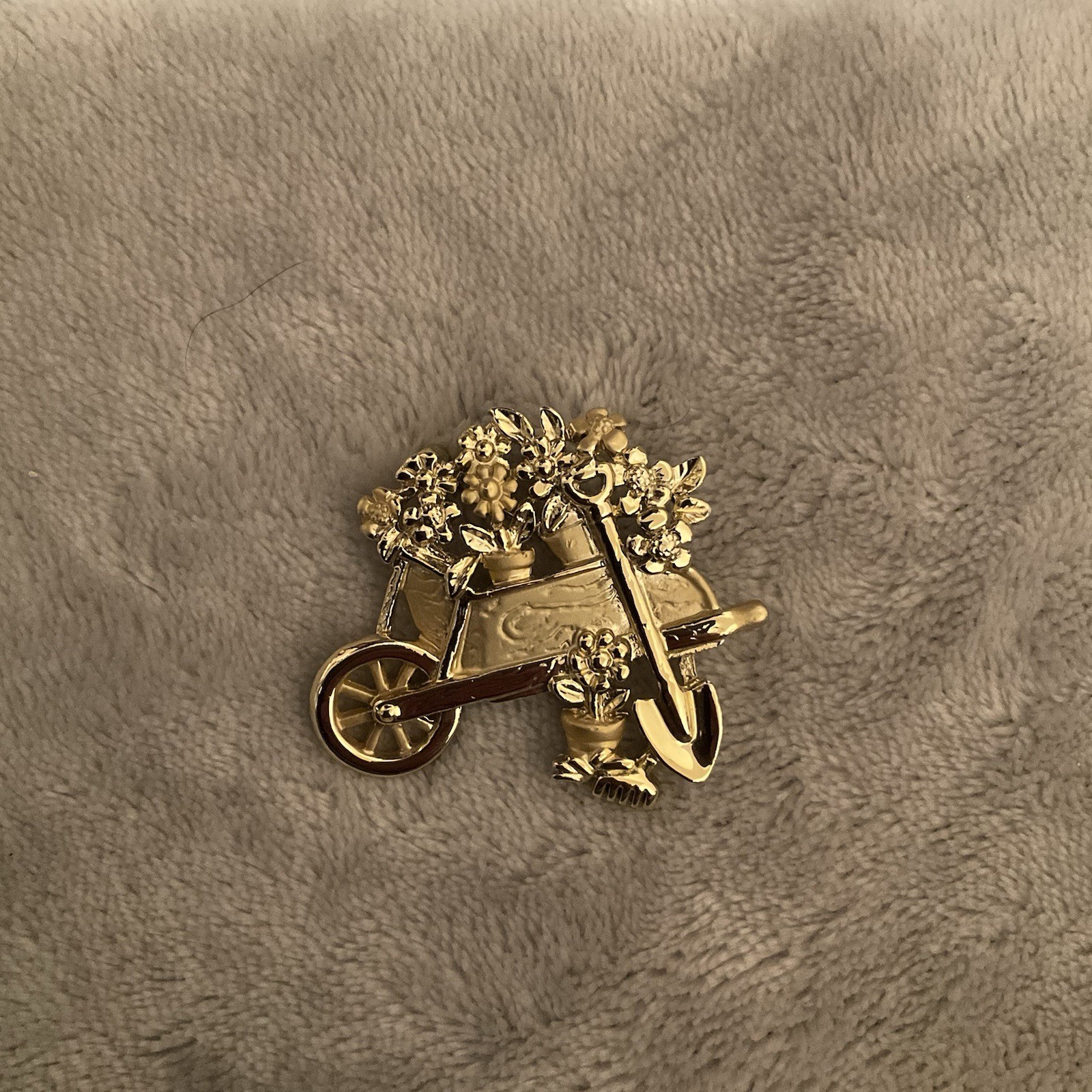 AJC Jewelry Bright Gold Tone Flower Wheelbarrow Brooch