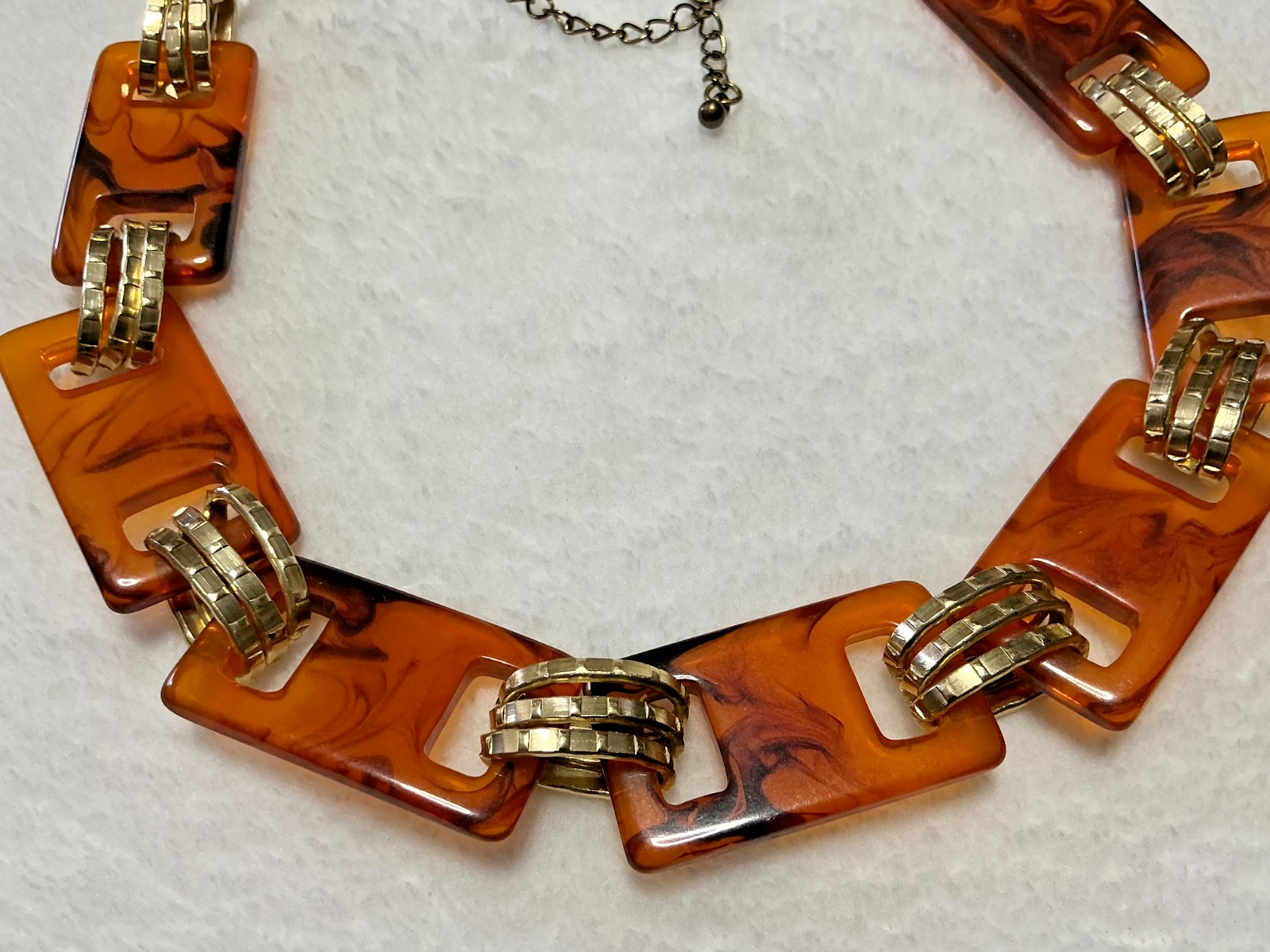 Vintage Faux Tortoise Shell Look Acrylic Chunky Gold Tone Necklace
