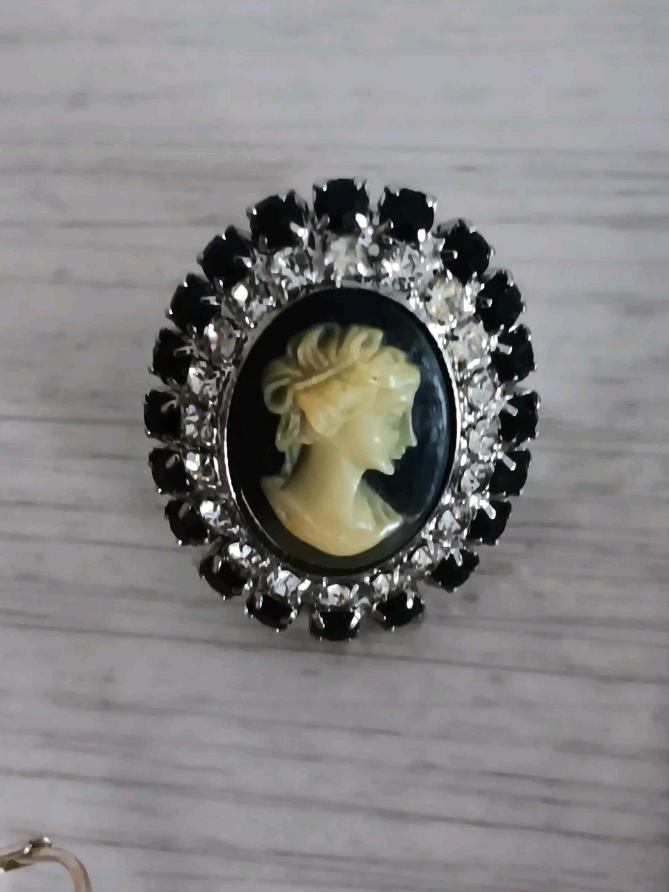 Vintage Park Lane Black & Clear Rhinestone Faux Cameo Set Brooch Ring & Earrings