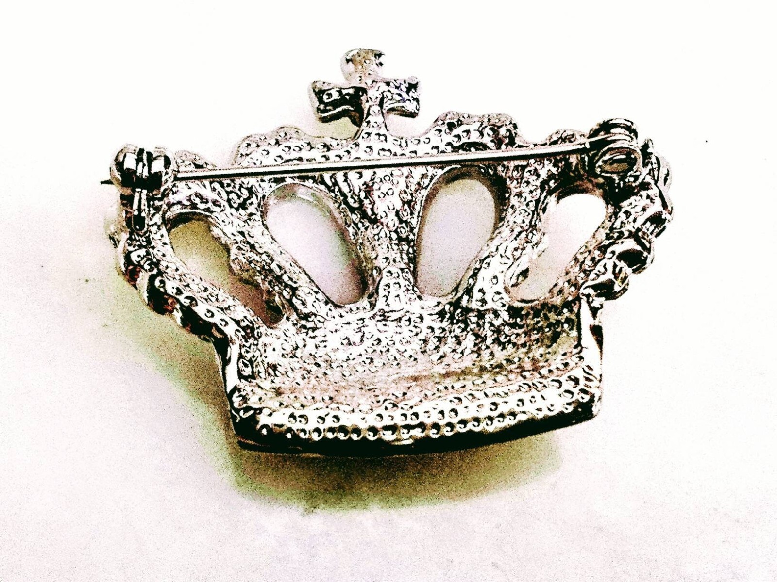 ROYAL CROWN BROOCH! Regal Pin Accessory! High Quality, Finely Faceted Crystals!
