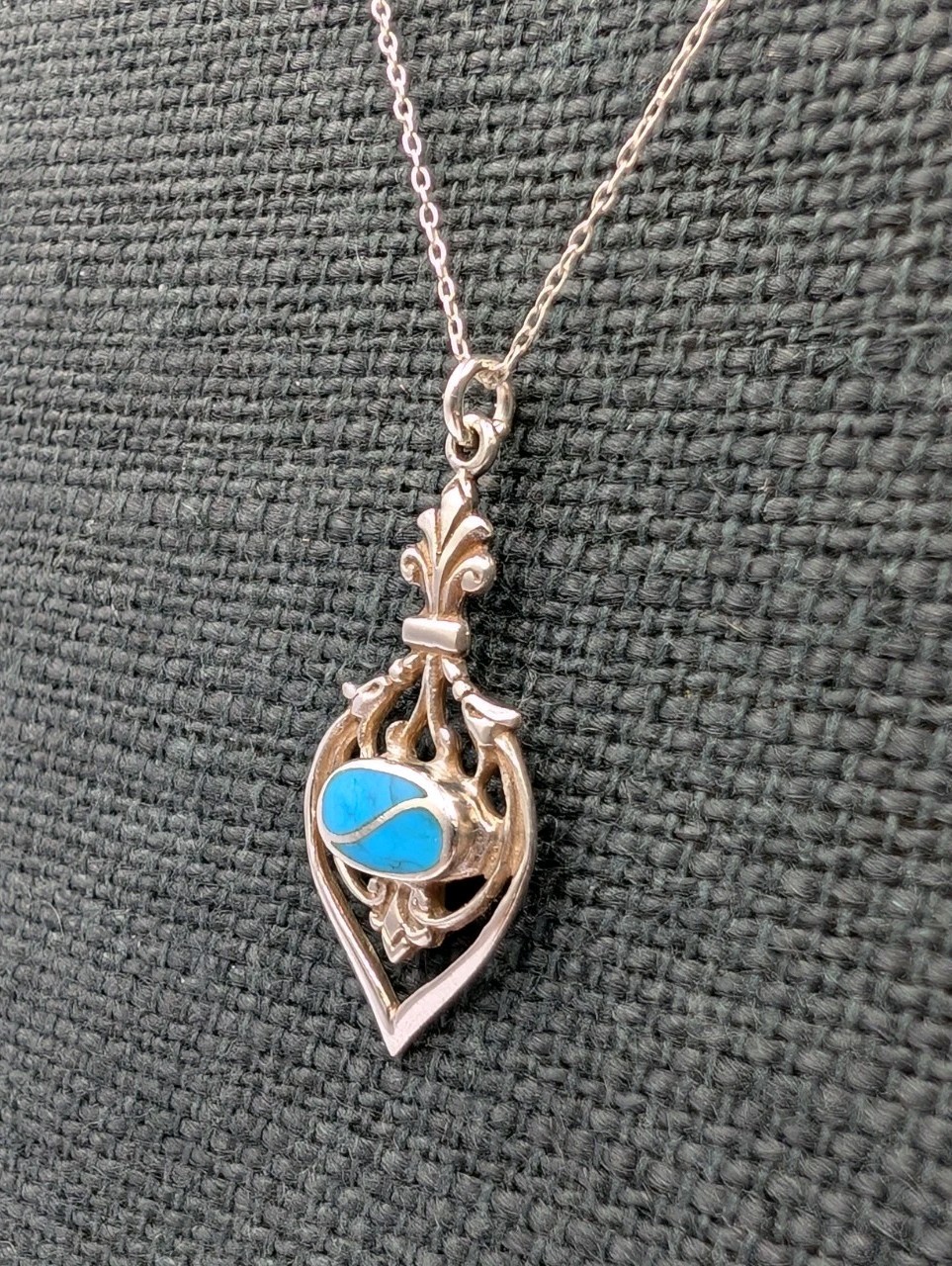 Vtg Sterling Silver Inlay Oval Turquoise Openwork Pendant 19″ Cable 925 Necklace