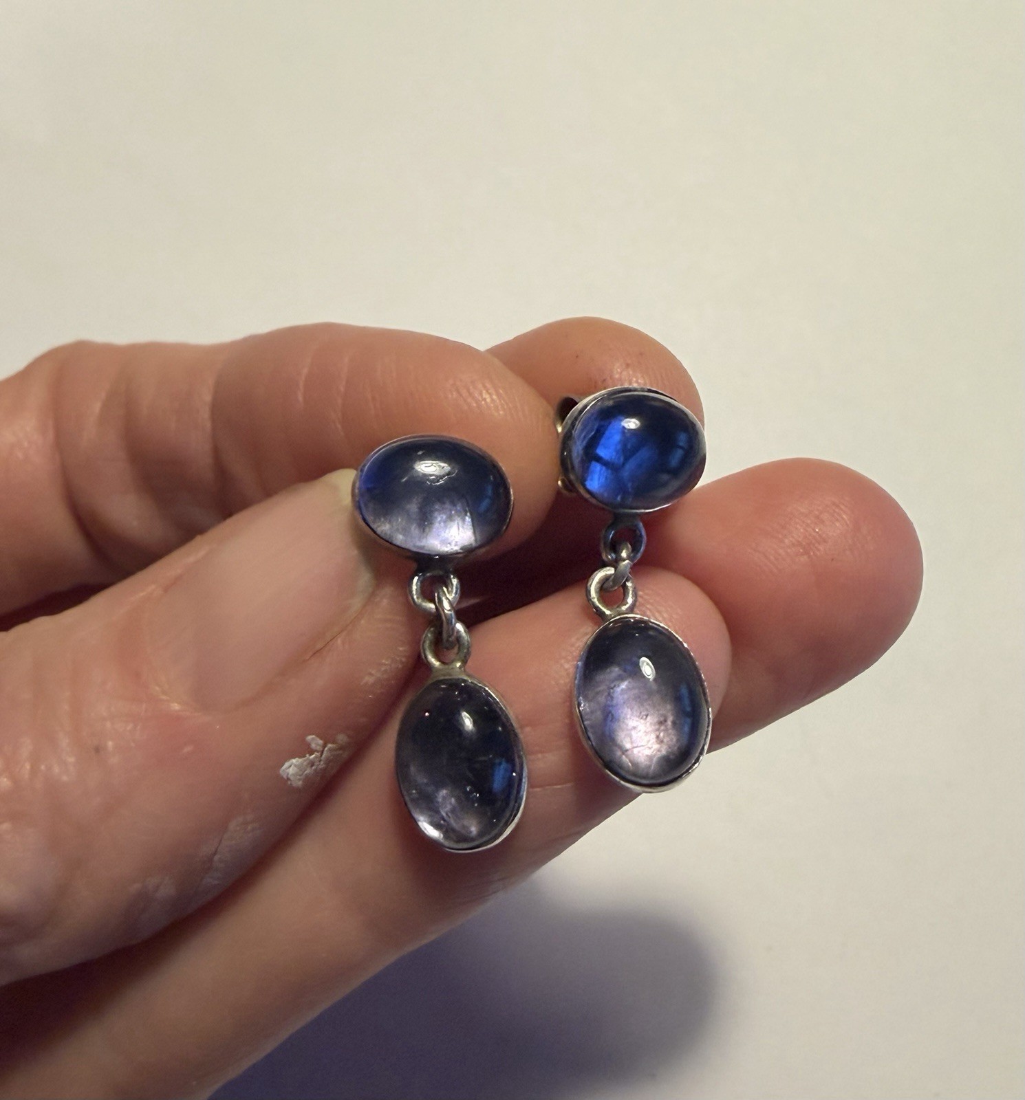 Lovely Vintage Sterling Oval Violet AAA+++ Iolite Bezel Set Drop Earrings 7/8”