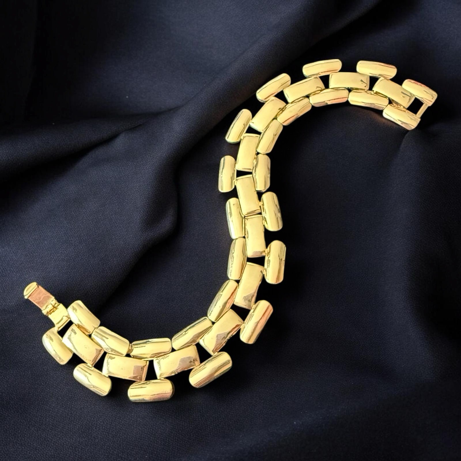 Gold Tone Bracelet Chunky Mid Century Vintage Articulated Link