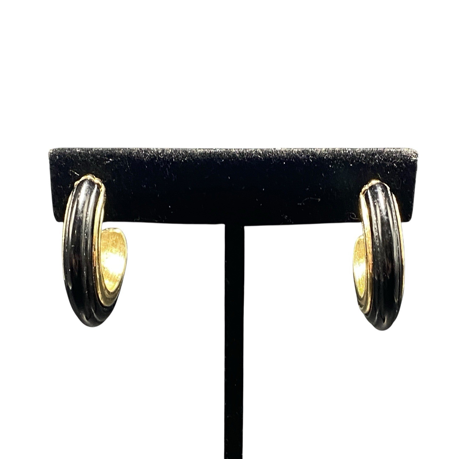 Vintage Sarah Coventry Black and Goldtone Earrings About 1-1/8″ Across