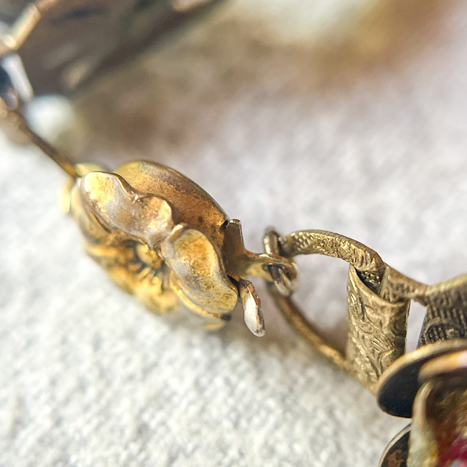 Vintage Art Glass Rainbow Bracelet Faceted Crystal Floral Brass Tone Czech Style