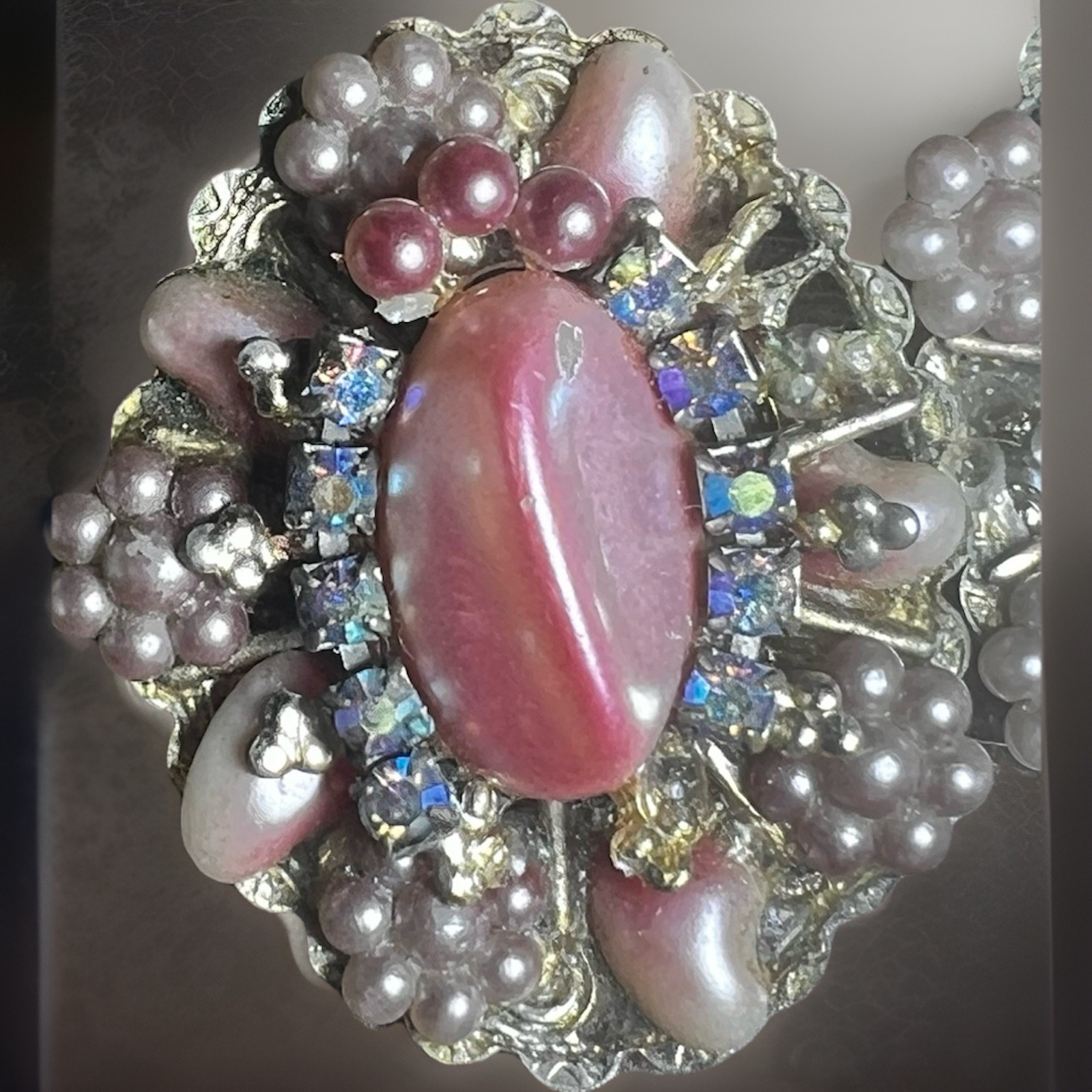 Lot -10 CLUSTER BEADED’ CLIP ON EARRINGS Pinks/purples/white/green gold Costume