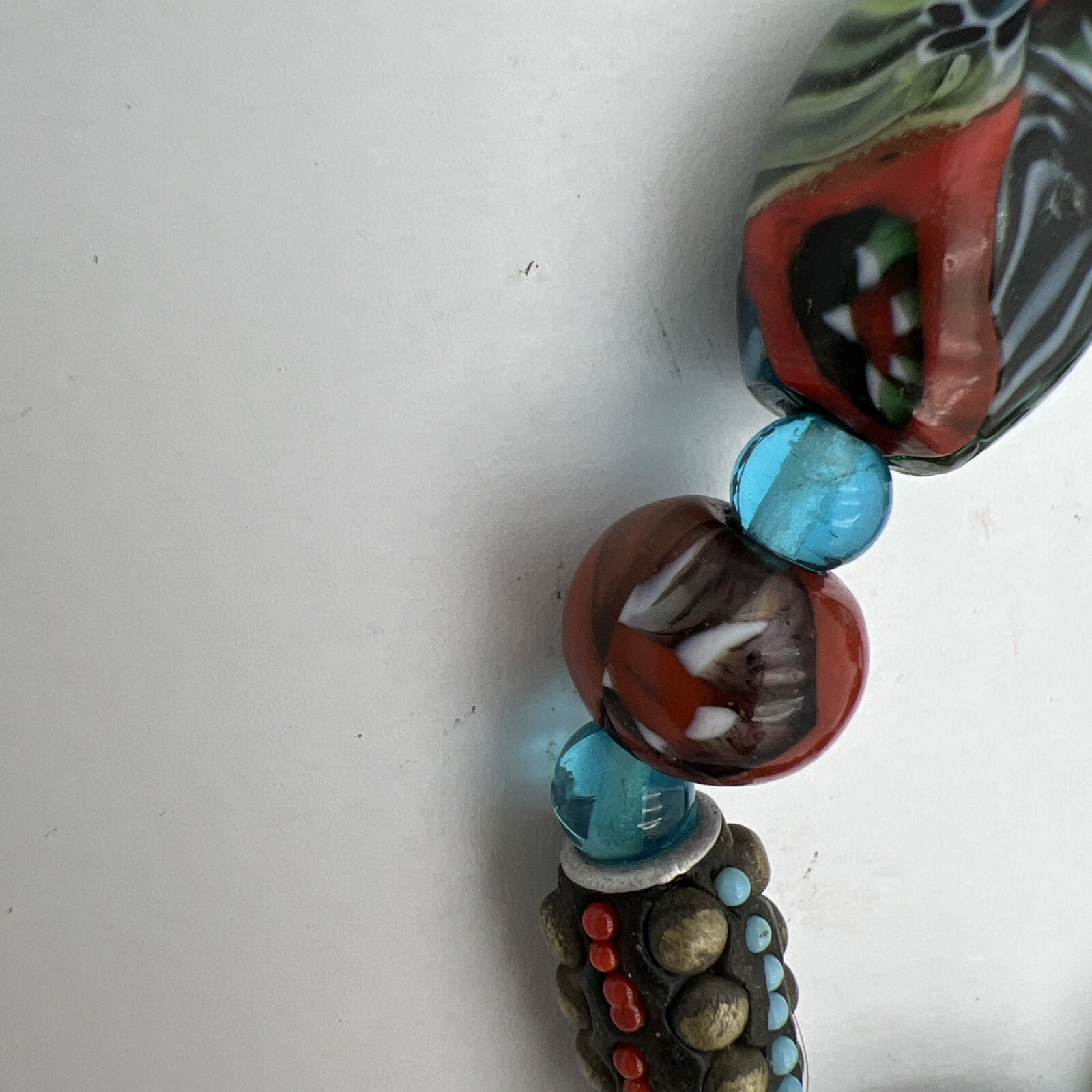 Vtg Murano Millefiori Venetian Oval Glass Different Shapes Bead Necklace