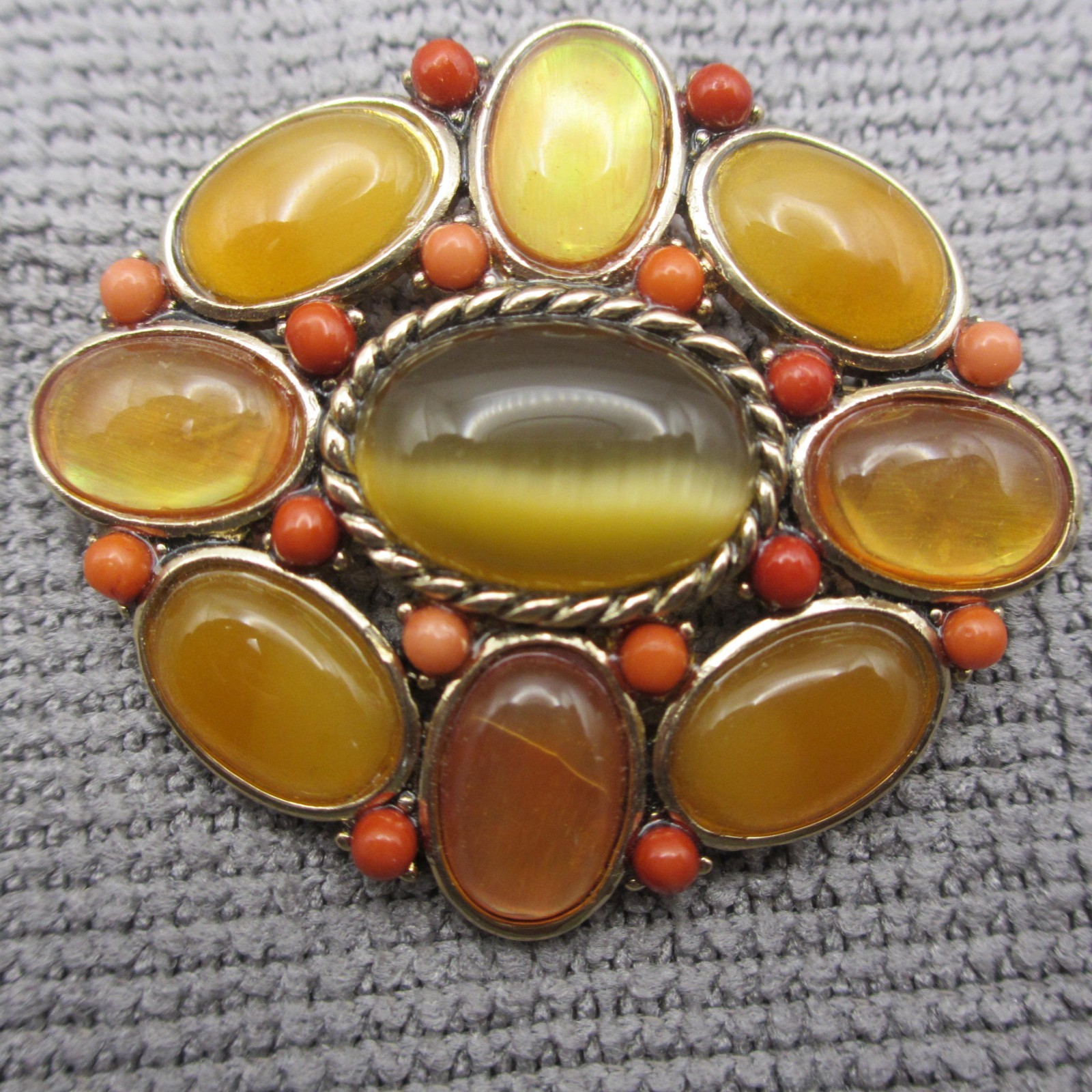 Monet Brooch Fall Colors Cabochon Oval Gold Tone