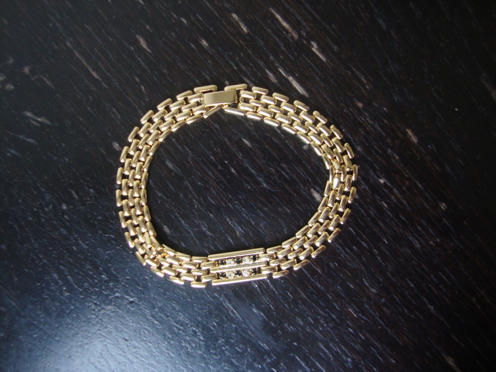 VINTAGE TINY BLACK & CLEAR RHINESTONES GOLD PLATED FLEXIBLE FLAT LINK BRACELET
