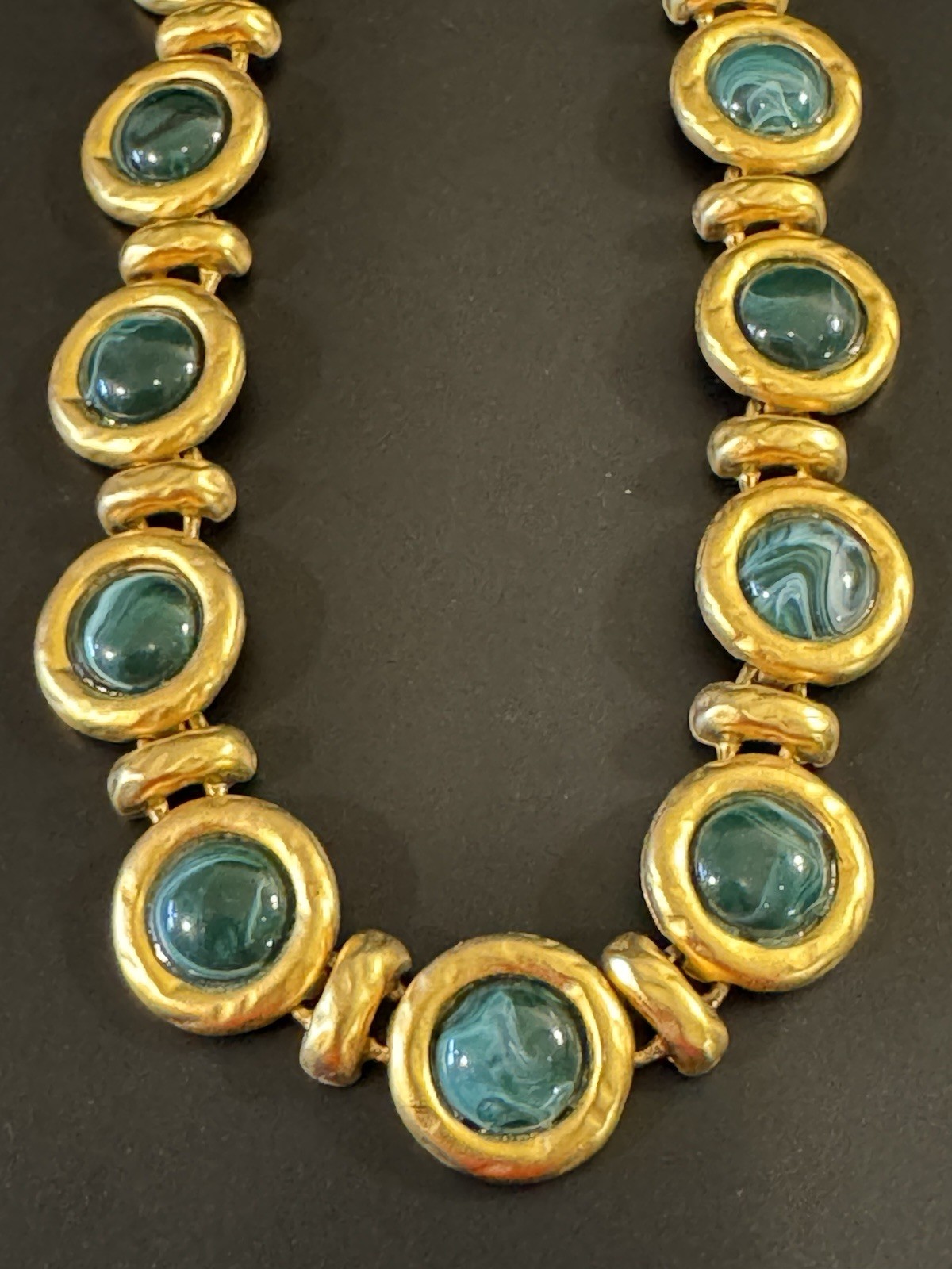 Vintage 16” Green Glass Cabochons Gold Tone Necklace