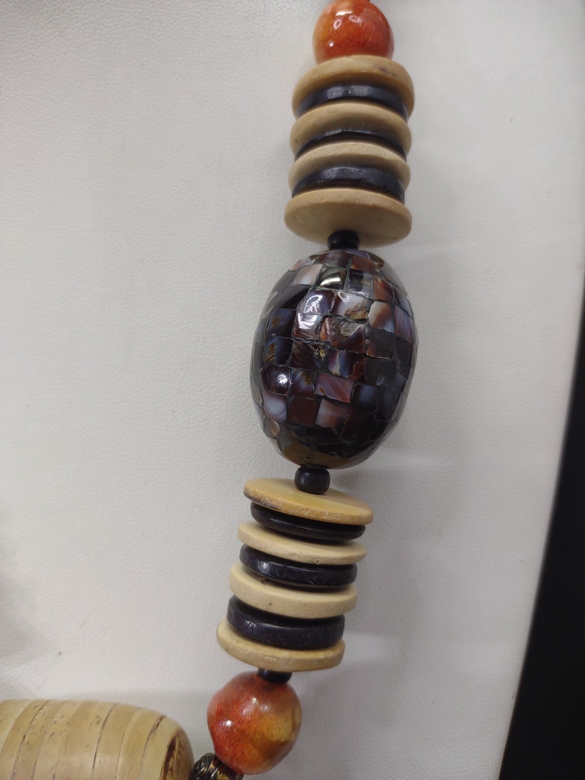 Vgt NEEDS REPAIR Boho Chunky Wooden Inlaid Abalone Shell Mosaic Beaded Necklace