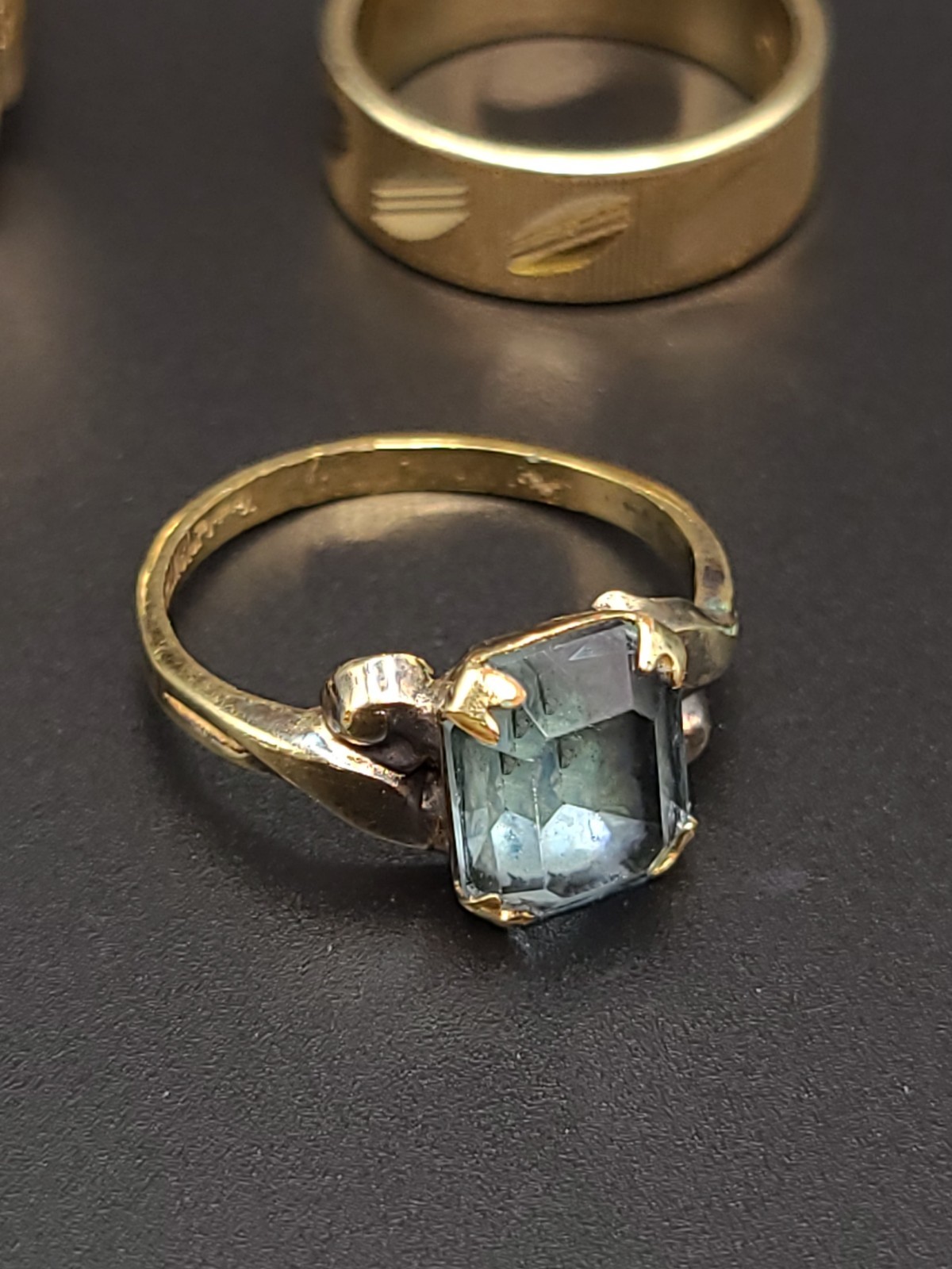 Vintage Gold Electroplate Uncas Cocktail Ring Lot Glass Stone Sz 4.75-7