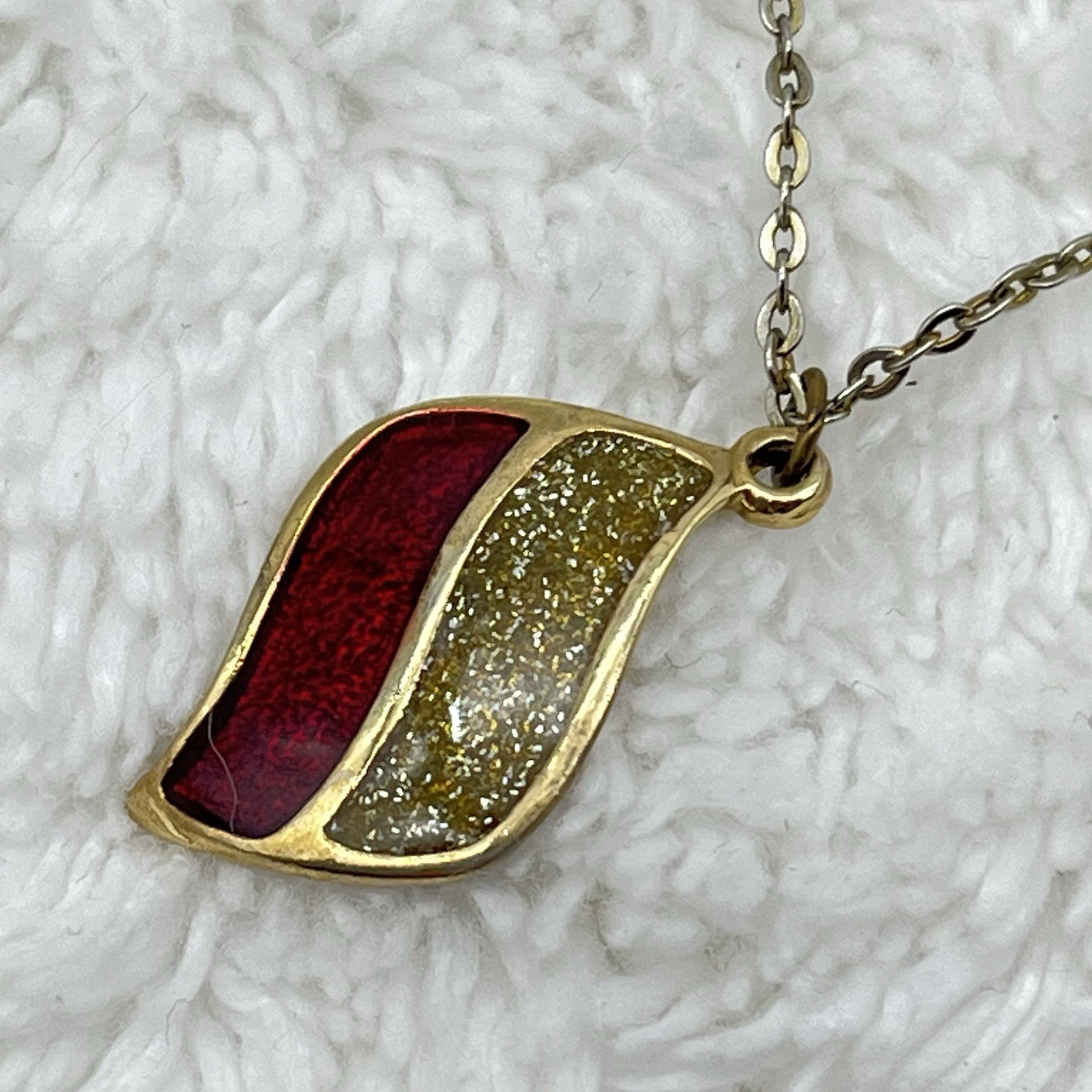 Signed Royal Necklace Red Gold Glitter Enamel Abstract Wave Pendant 18″