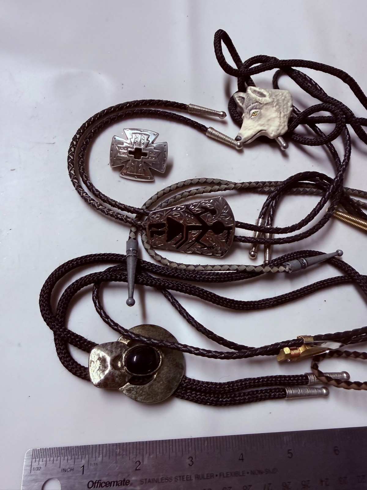 Collection Lot Amazing Variety Vintage and Modern Bolo Slides Bolo Ties – Y10