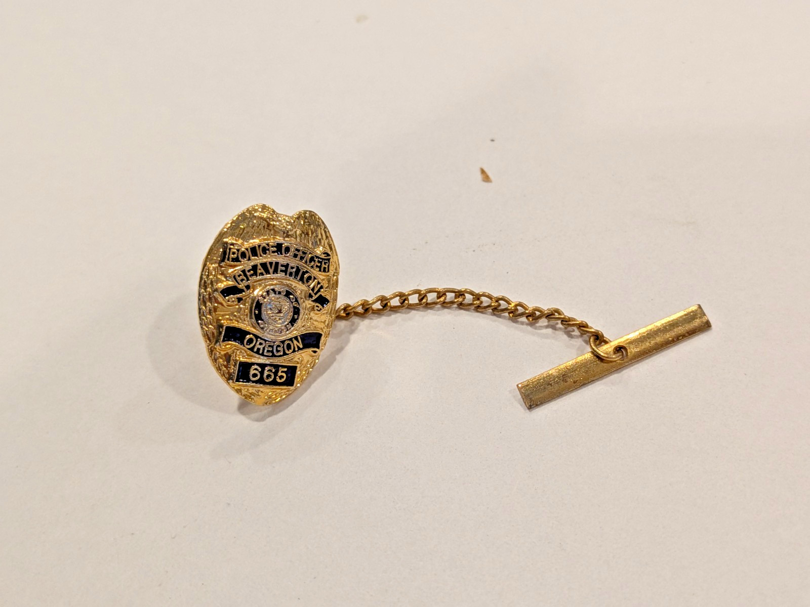 Vintage Pins & Accessories Lot (11 Pieces)