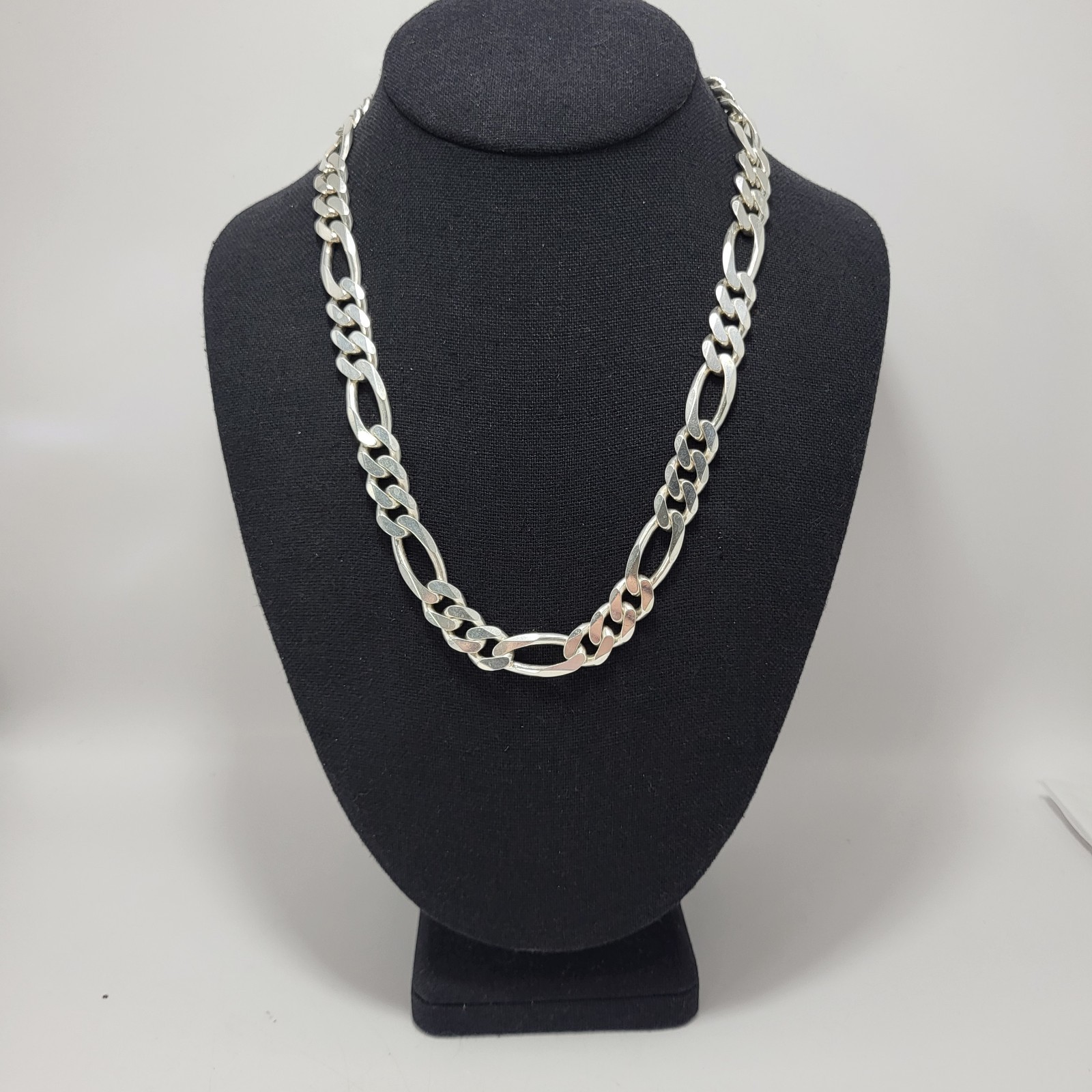 Vintage Italy Figaro Chain Necklace Rhodium Plate 20″ Sterling 89 Grams 11 mm