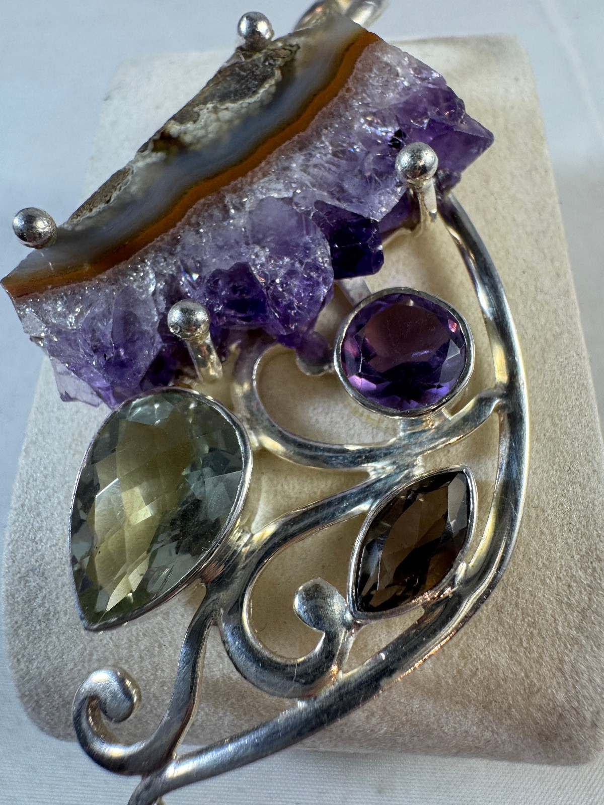 Vintage SJ Modernist sterling silver Purple Agate and crystal geode pendant