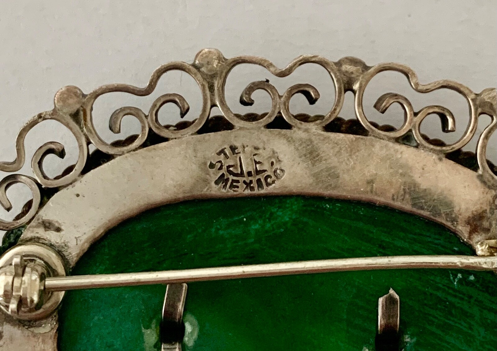 Vintage Mexico Sterling Silver & Green Onyx Siesta Brooch with Safety Clasp