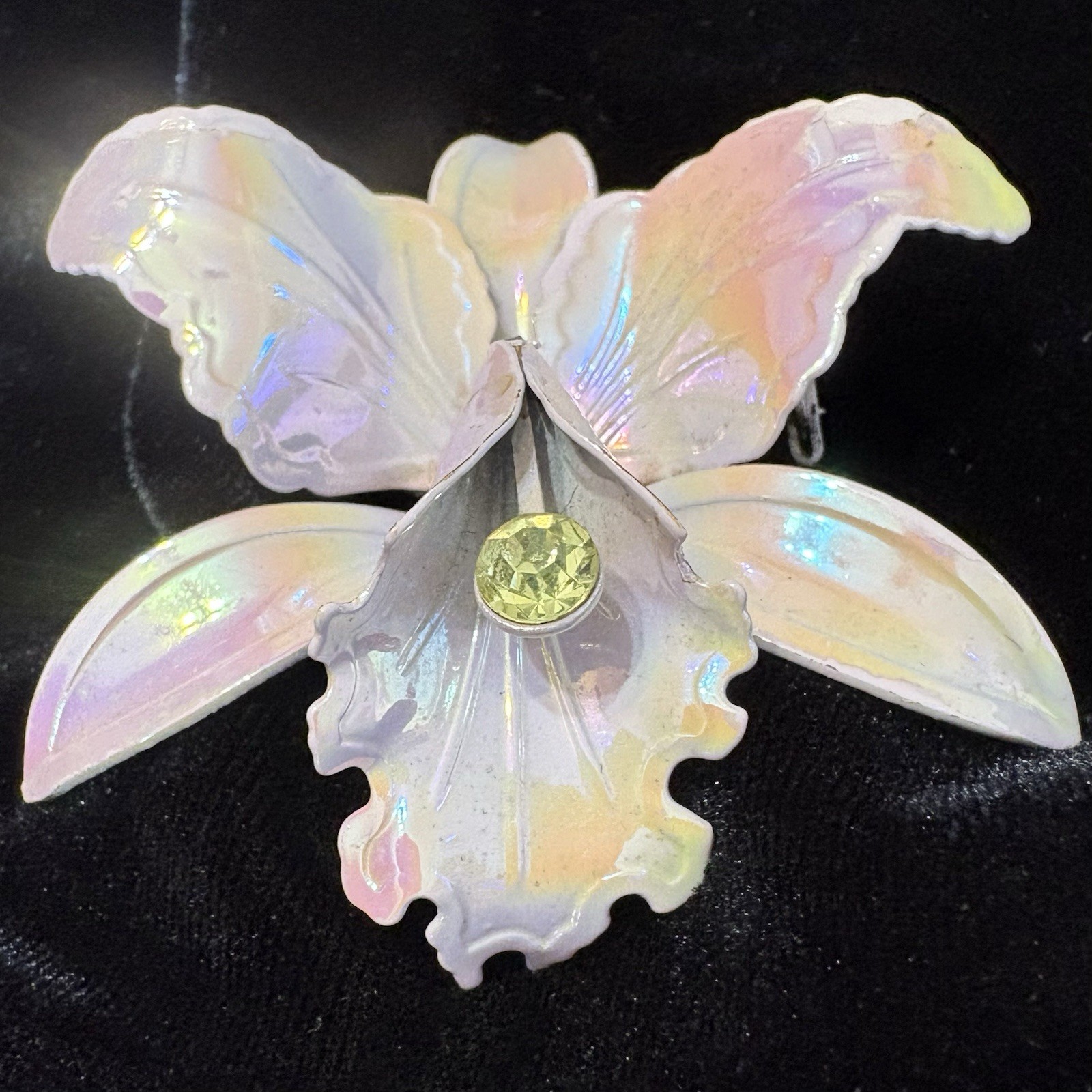 Vtg Flower Power Orchid Brooch Iridescent Lilac Purple Enamel Rhinestone PinREAD
