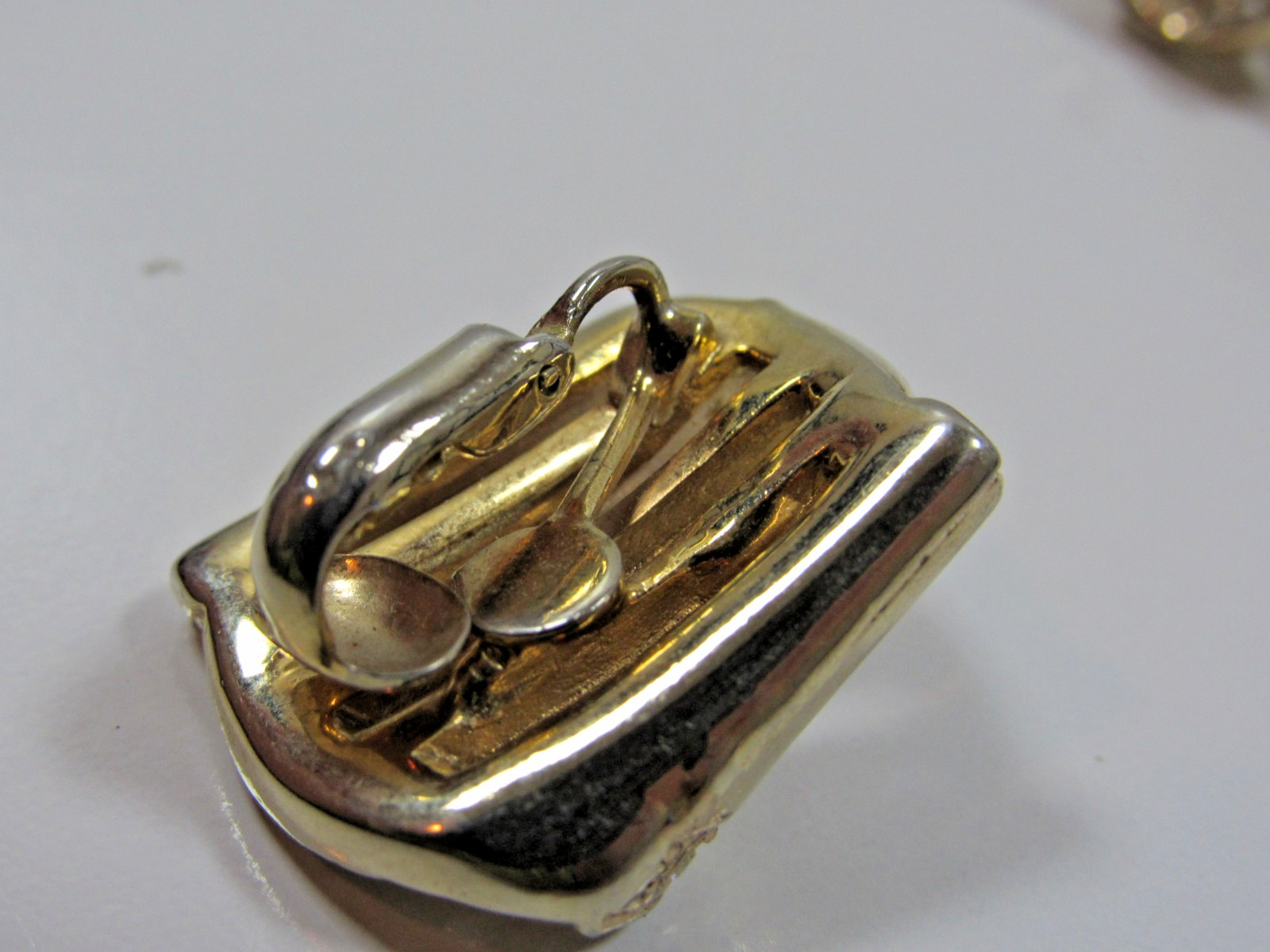 Vintage Earrings Gold Tone Dimond Estate Jewelry Costume Jewelry #J