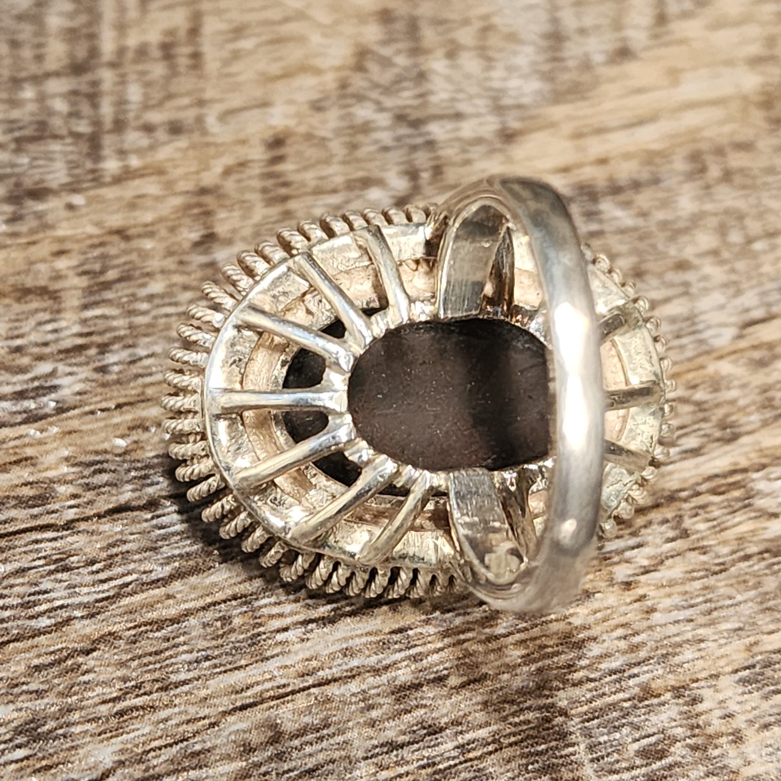 VTG Native Southern Sterling Silver – Obsidian Coiled Style Size 7.25 Ring