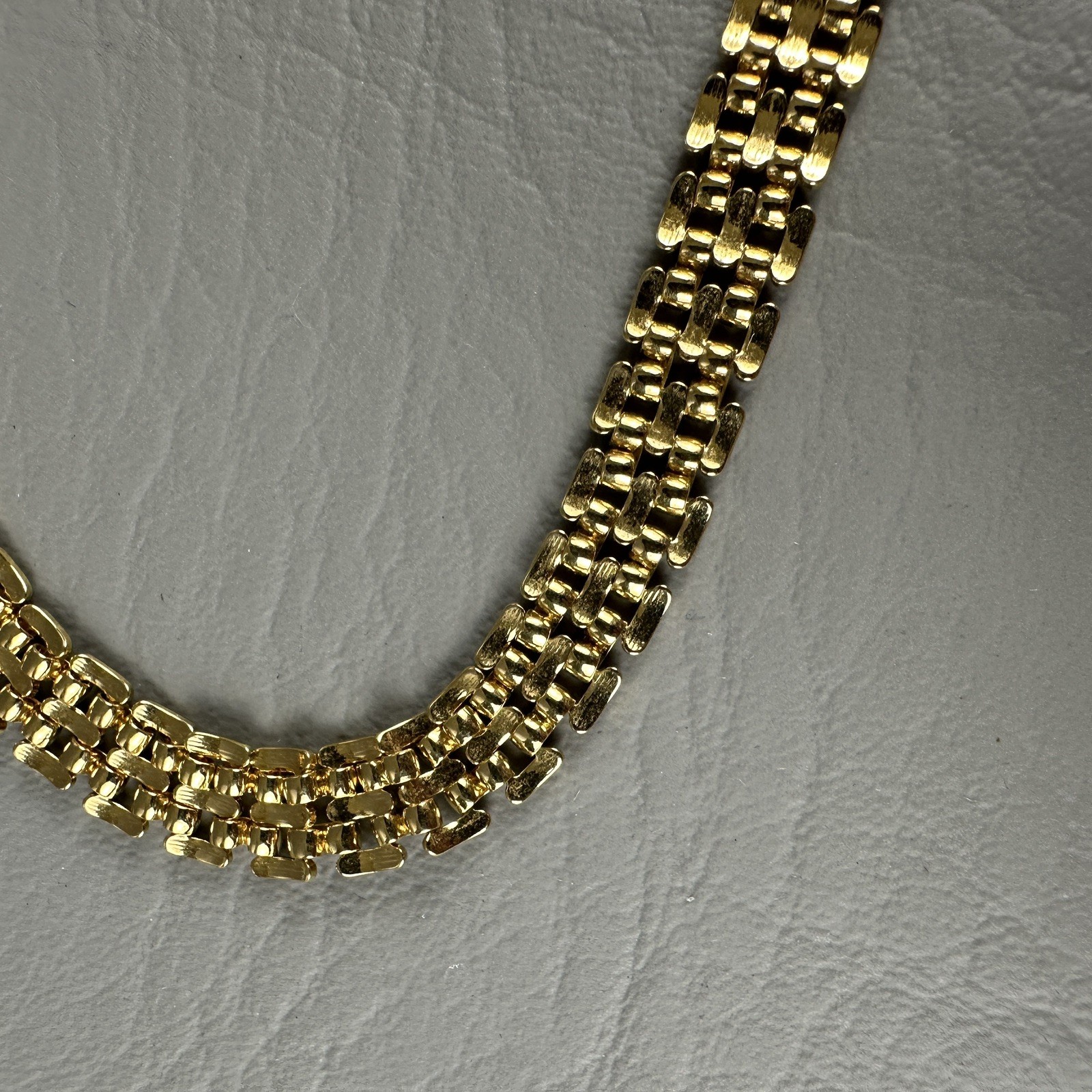Vintage Mesh Chain Necklace Collar Gold Tone Woven Choker 17″