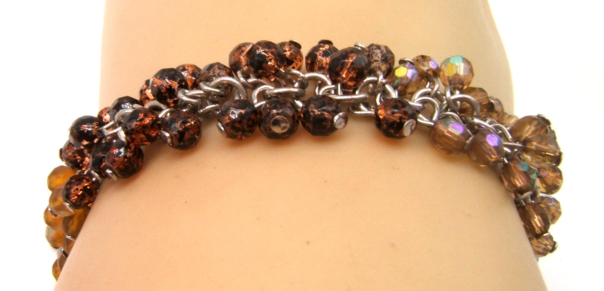 VTG COLDWATER CREEK BEADED BRACELET TOGGLE CLOSURE