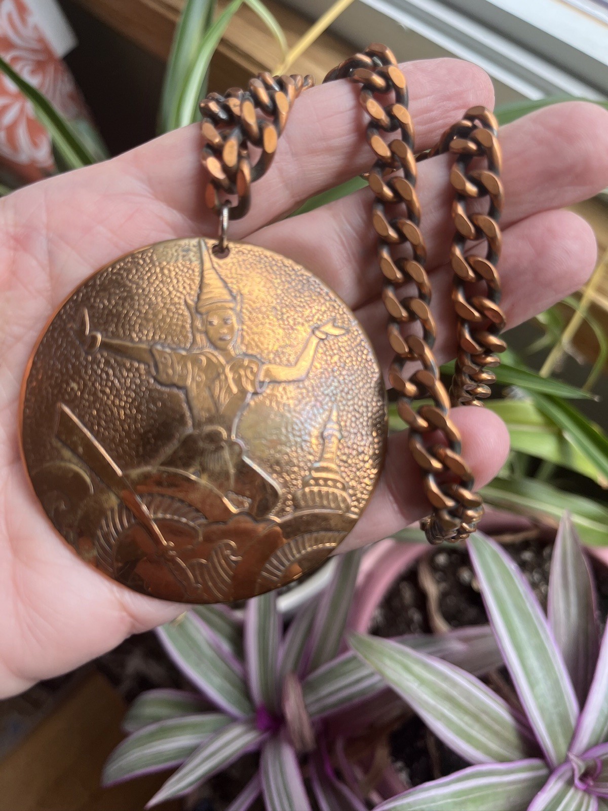 Vtg Copper Tone Pendant Medallion Shiva Siam Dancer Warrior Goddess Necklace