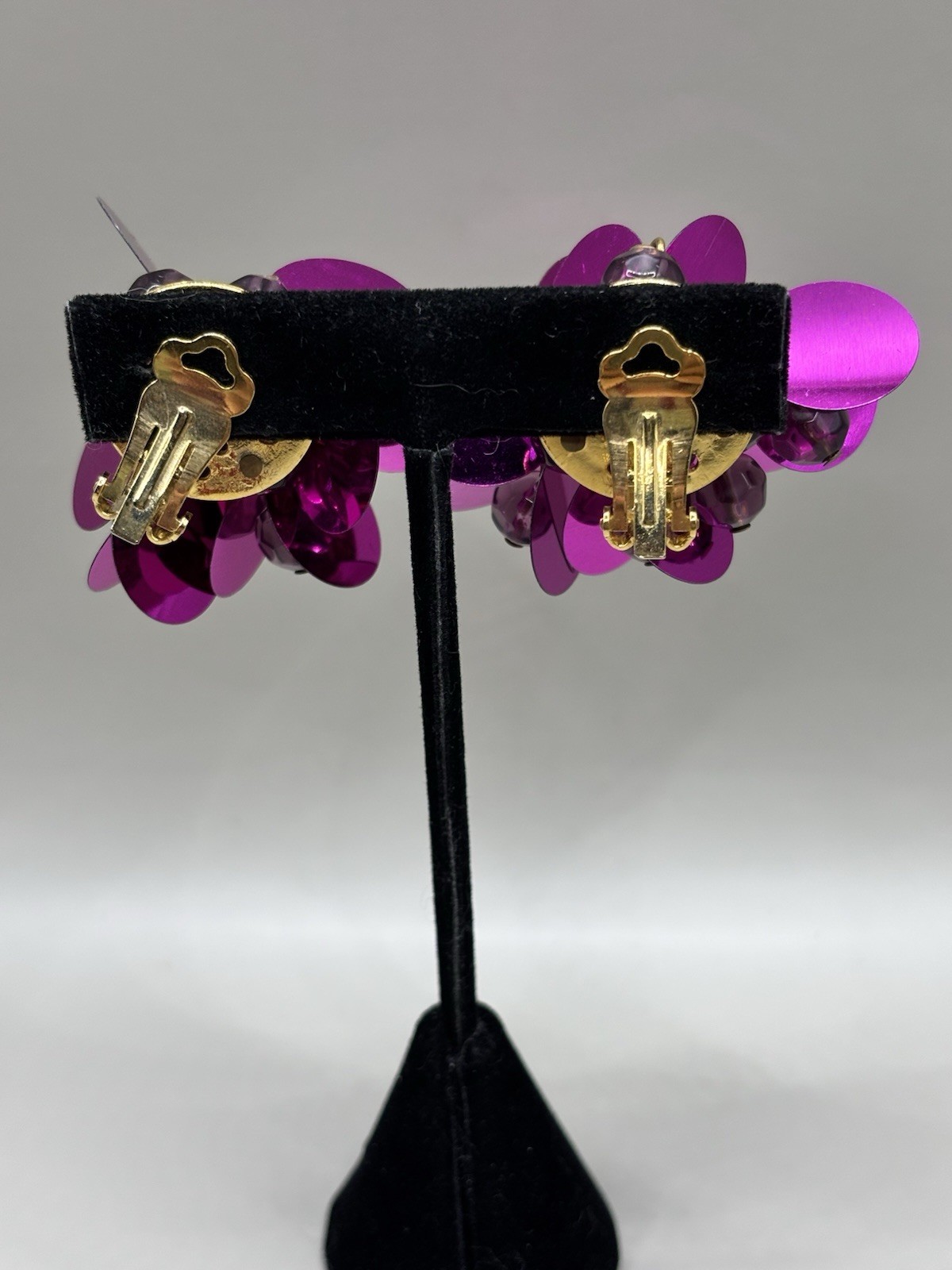 Vintage 1980’s Dauplaise II 2 Pair Sequin Beaded Clip Earrings Red Fuchsia/Pink