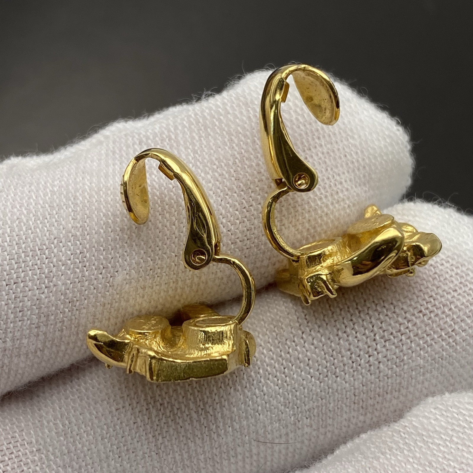 Vintage Givenchy Earrings Signed Flower Gold Tone Logo 80s Every Day Classic