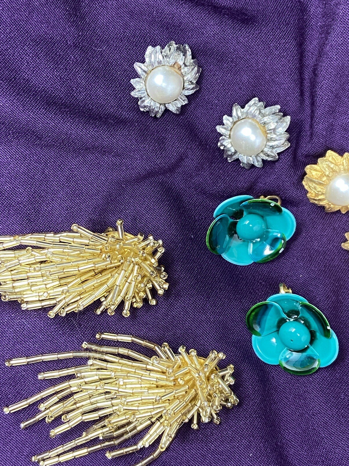 Vintage lot of 5 Gold Tone Clip on Earrings 60’s 70’s 80’s MCM MOD Estate