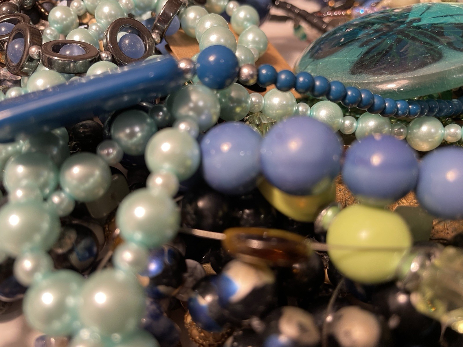 4Lb Mixed Mystery Jewelry Lot Vintage Mod Boho Beaded Necklaces Bracelets