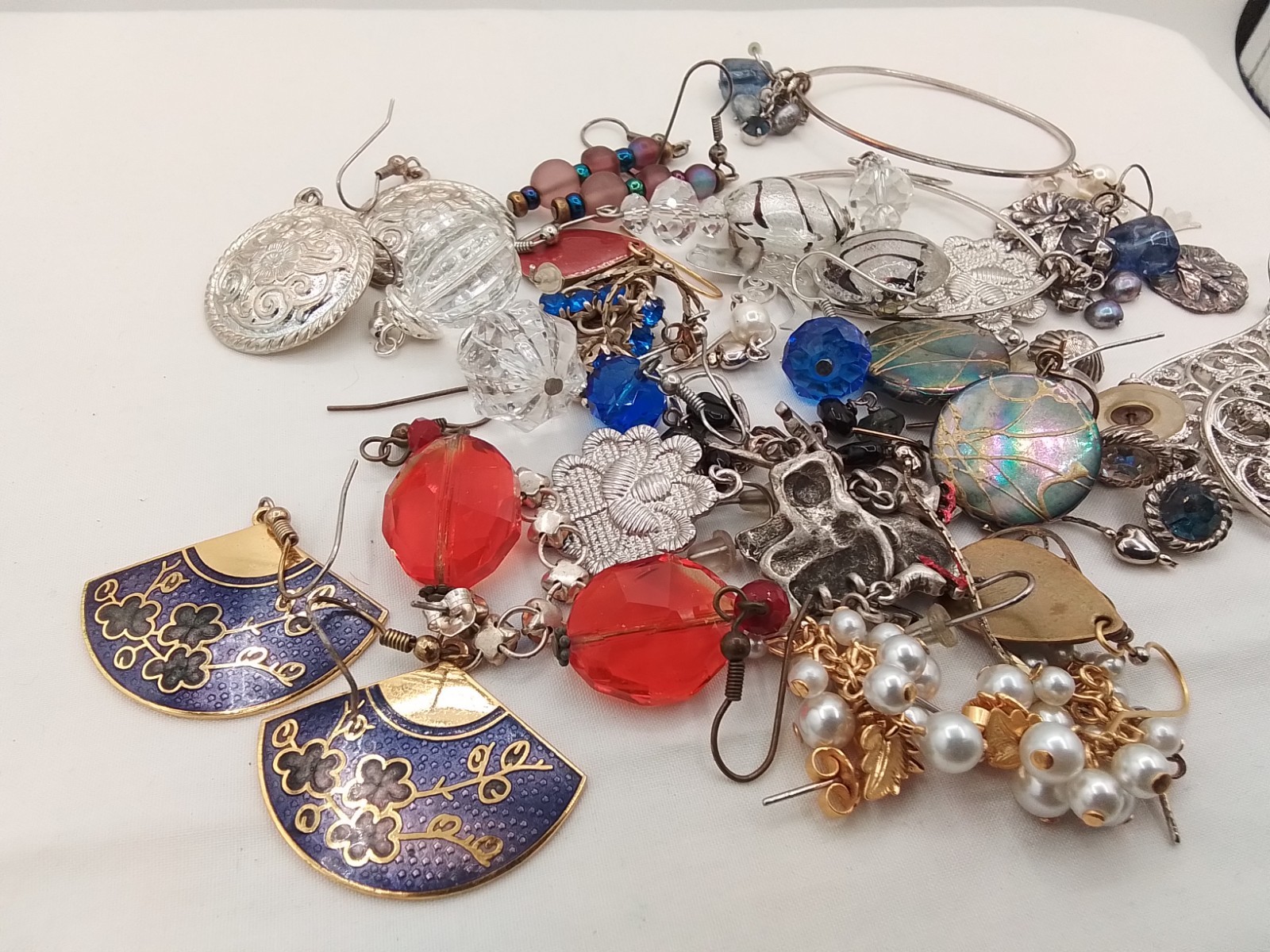 20 LOT B ESTATE VINTAGE SETS PIERCED EARRINGS CHANDELIER DANGLE HOOP FRENCH HOOK