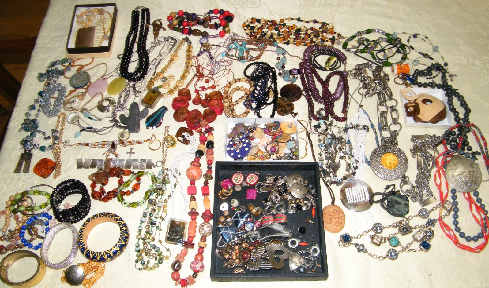 Large Lot of Vintage Estate Jewelry – 7 lbs