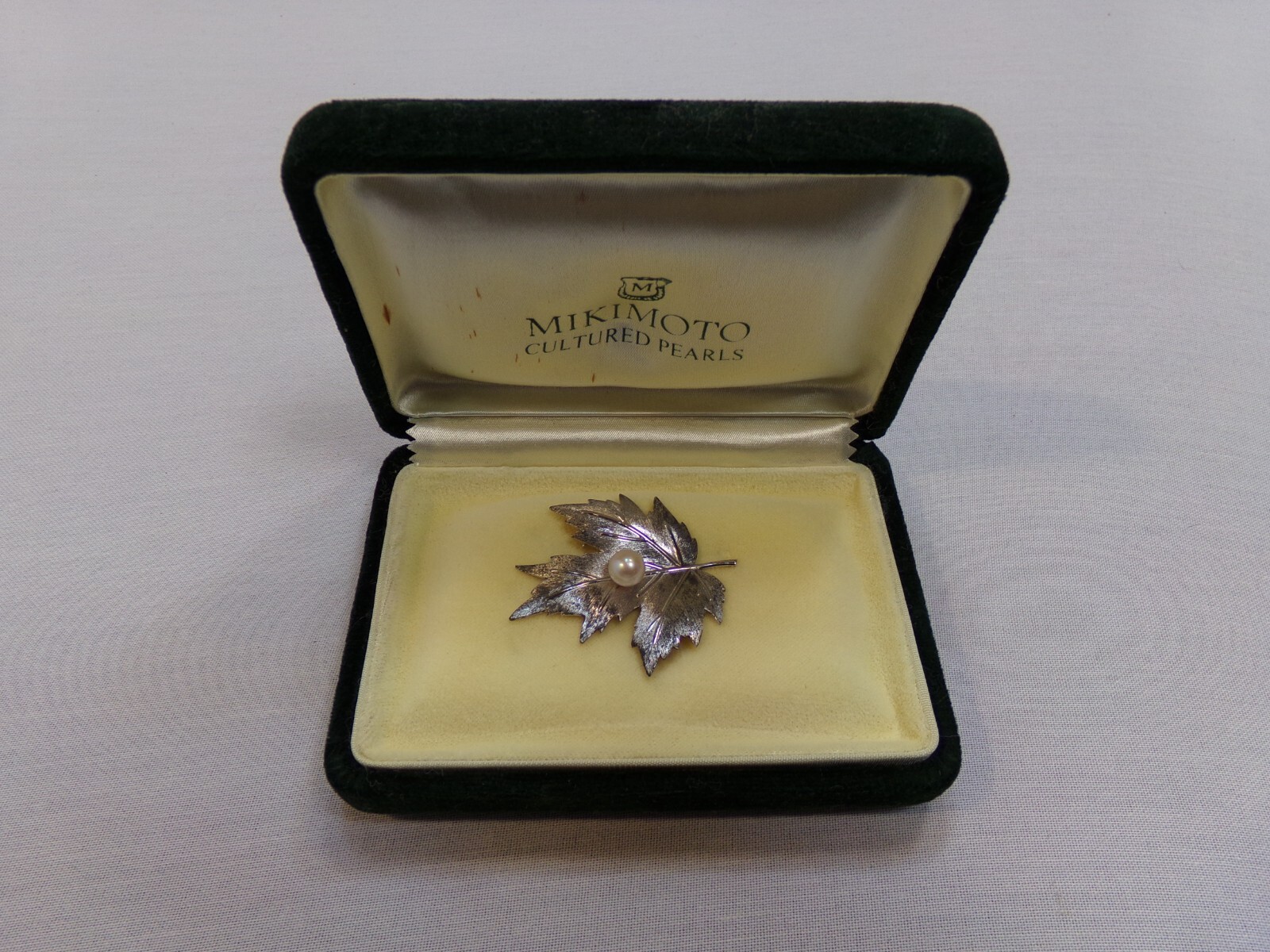 Vintage Mikimoto Pearl Silver Maple Leaf Brooch Pin