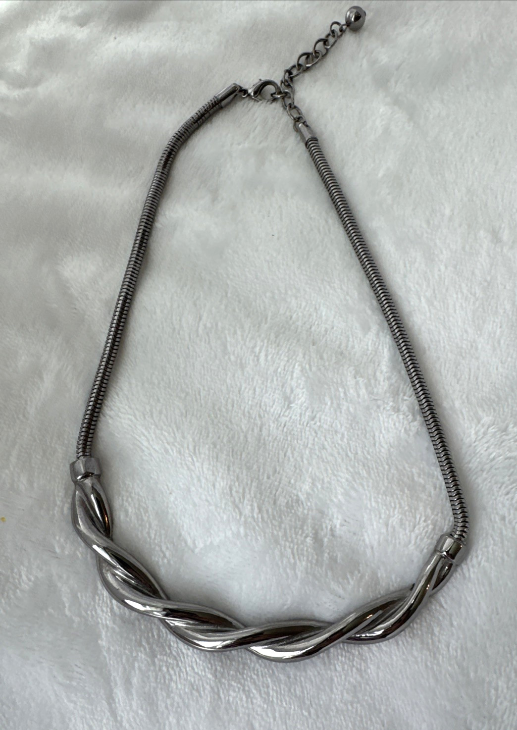 Sculptural Artisan Brutalist modernist Twist Choker Collar Statement Necklace