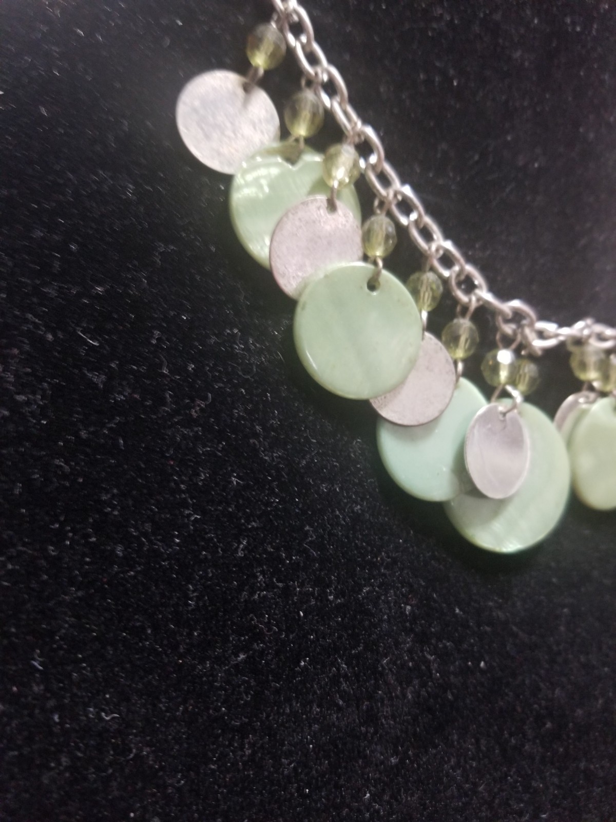 Vintage Necklace & Earrings Set Silvertone With Green Shells And Beads 18 Inches