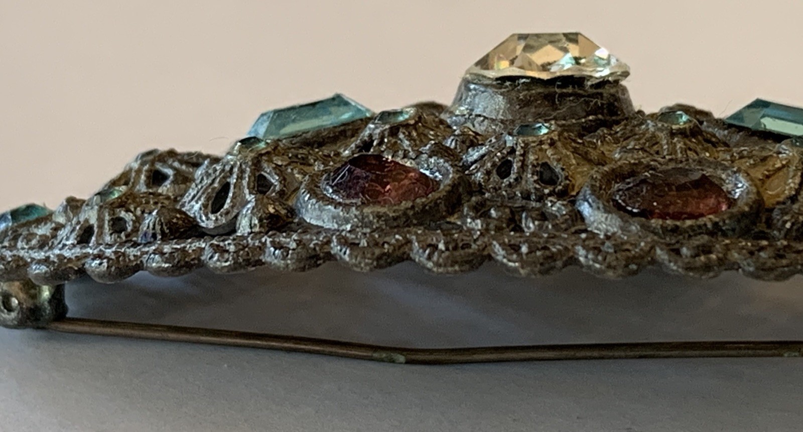New England Glass Works Antique Brooch Pin Rhinestones Filigree Marked